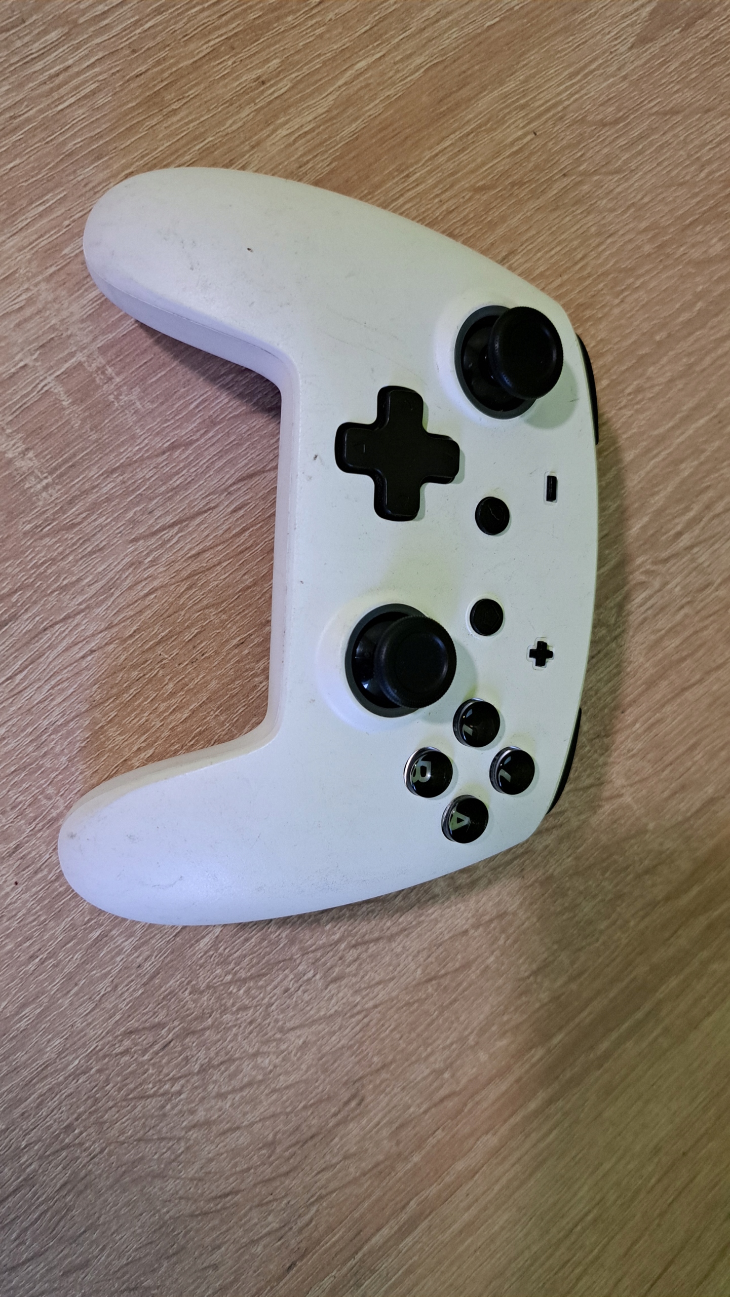 BEZPRZEWODOWY KONTROLER ECHTPower Switch Pro PAD SP02