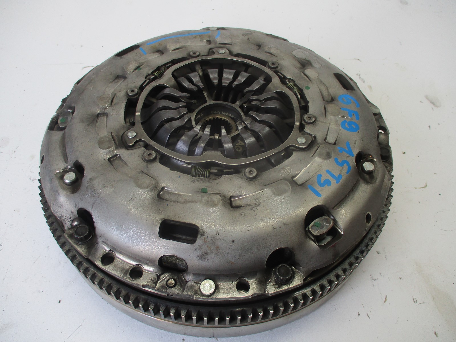 clutch SEAT ARONA 6F9 1,5TSI 05E141025B
