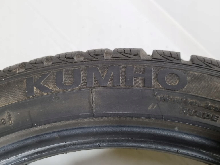 Opony K7564 Kumho 215/40R17 zimowe para Szerokość opony 215 mm