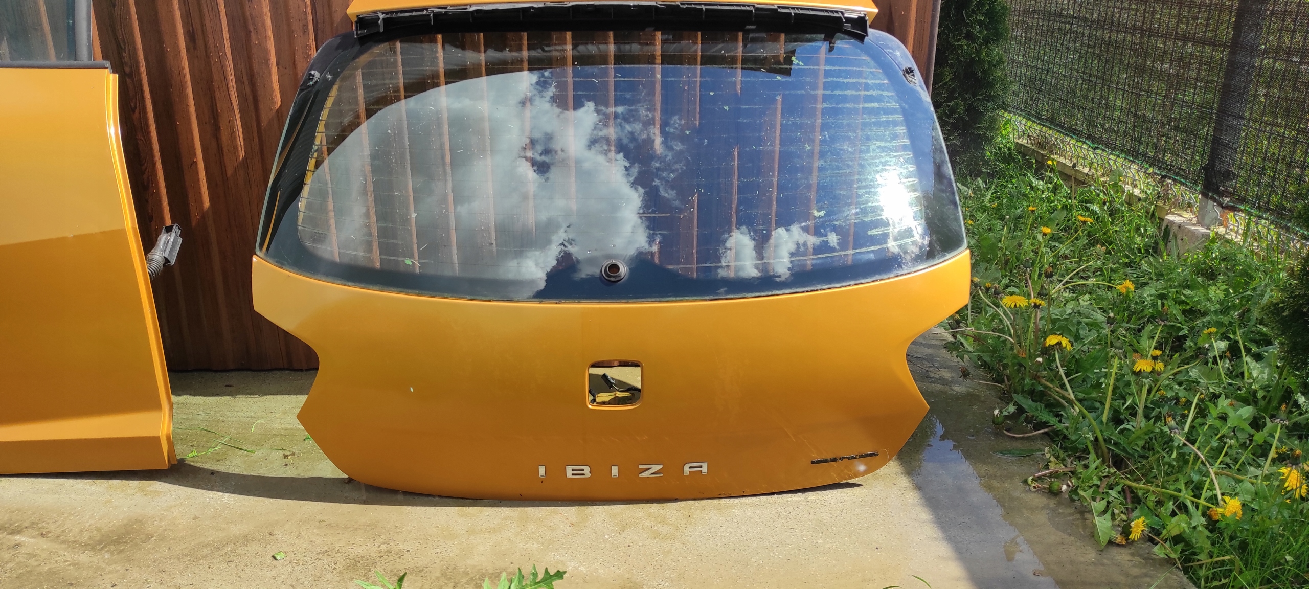 rear trunk door boot seat ibiza IV LS1W