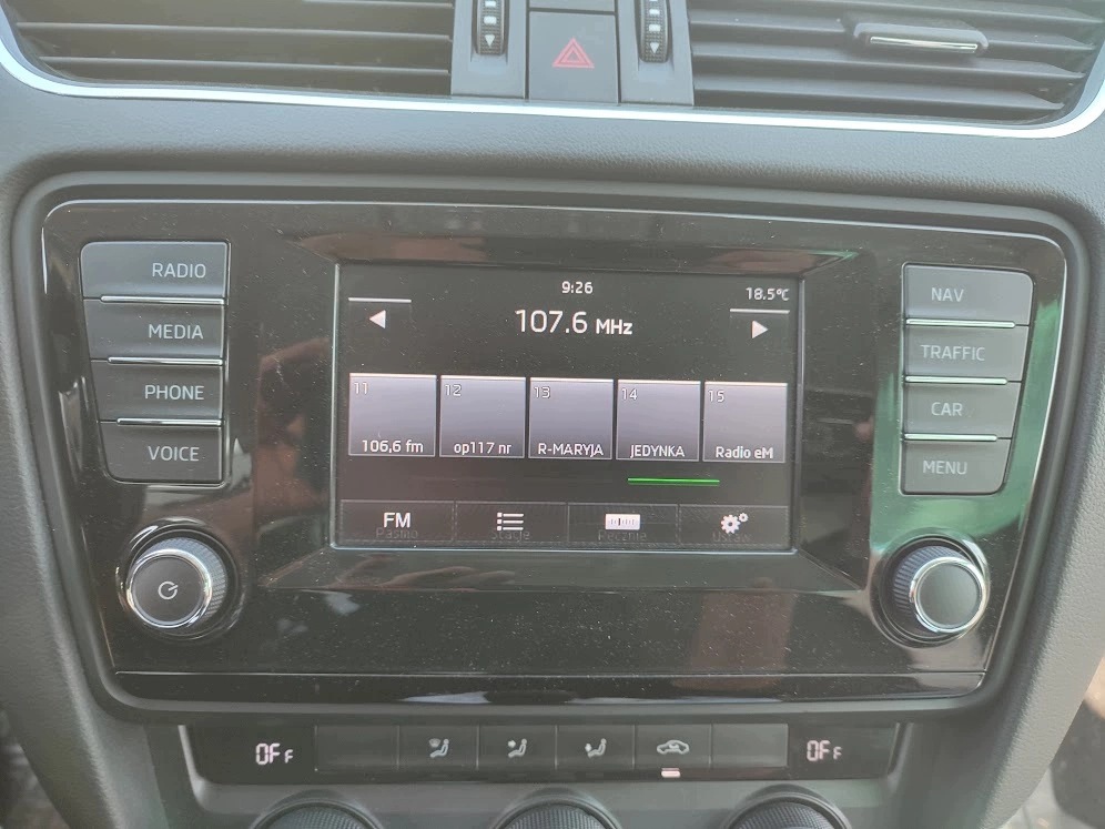 display RADIA navigation devices SKODA OCTAVIA III (2012-2016) 5E0919605D