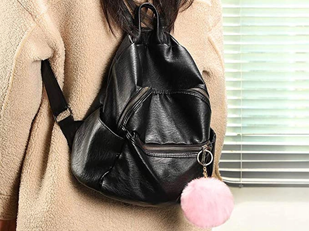 POMPON BRELOK FUTRZANY DO KLUCZY ZAWIESZKA DO TOREBKI PLECAKA Marka inna