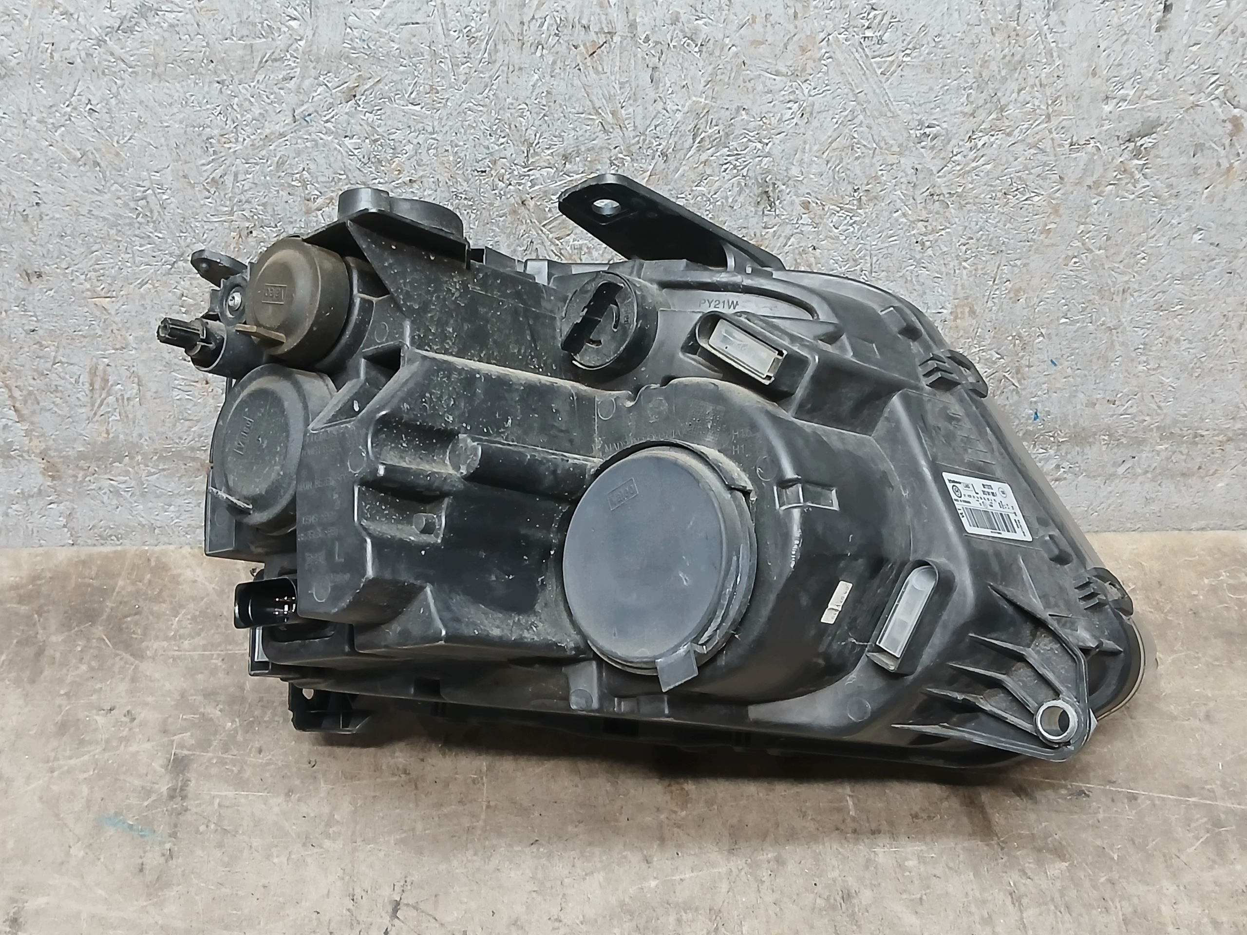 light front left VW AMAROK 2H3 2H3941005F