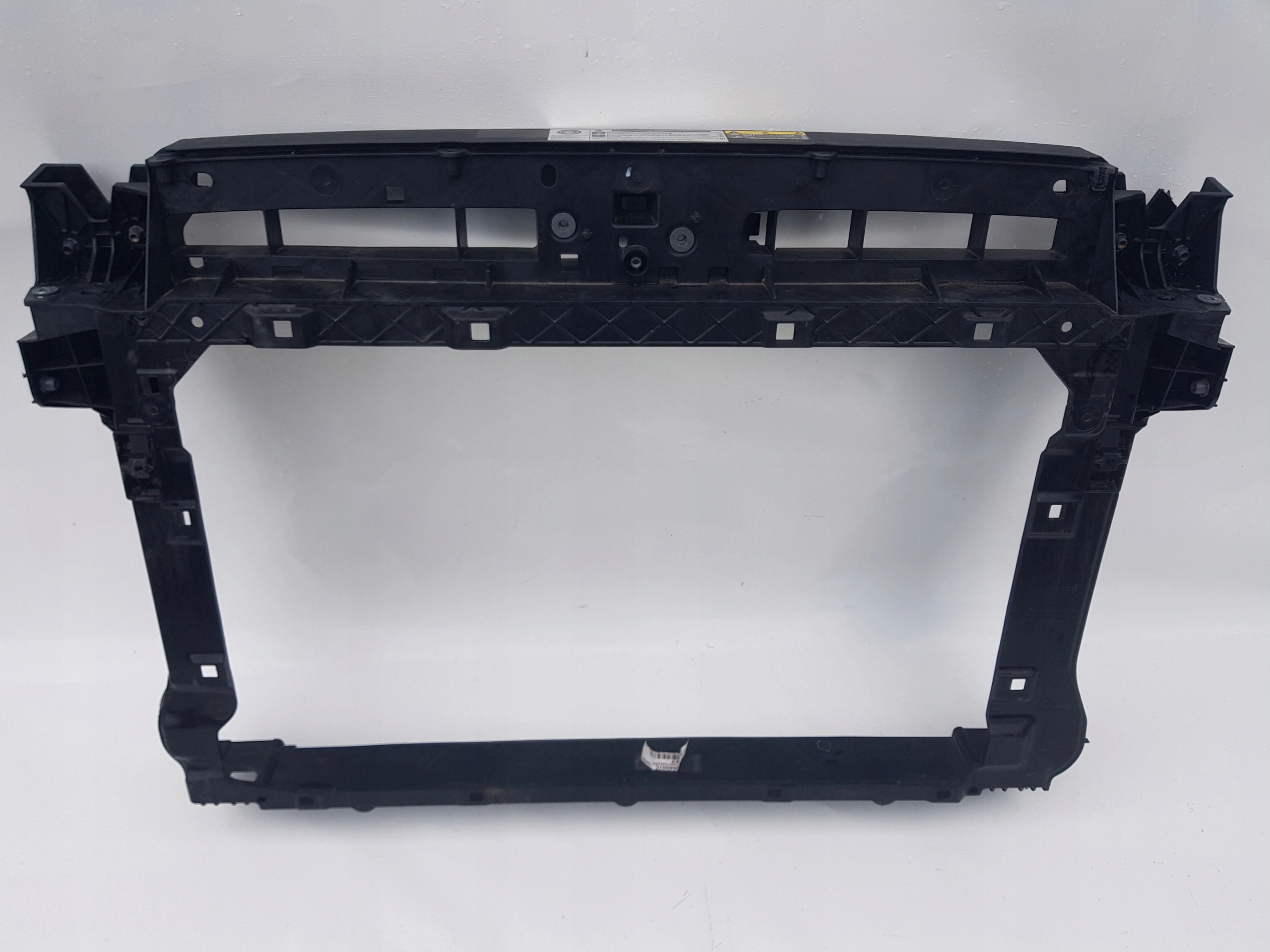 SKODA KODIAQ PAS PRZEDNI WZMOCNIENIE 565805588N Producent części Skoda OE