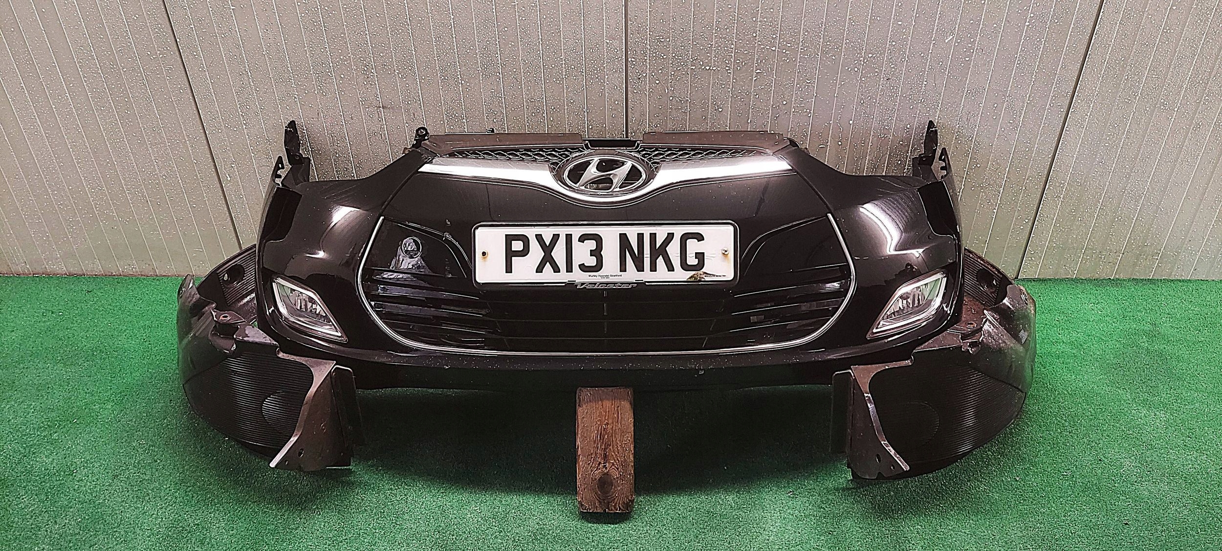 bumper front complete HYUNDAI VELOSTER LAK: MZH