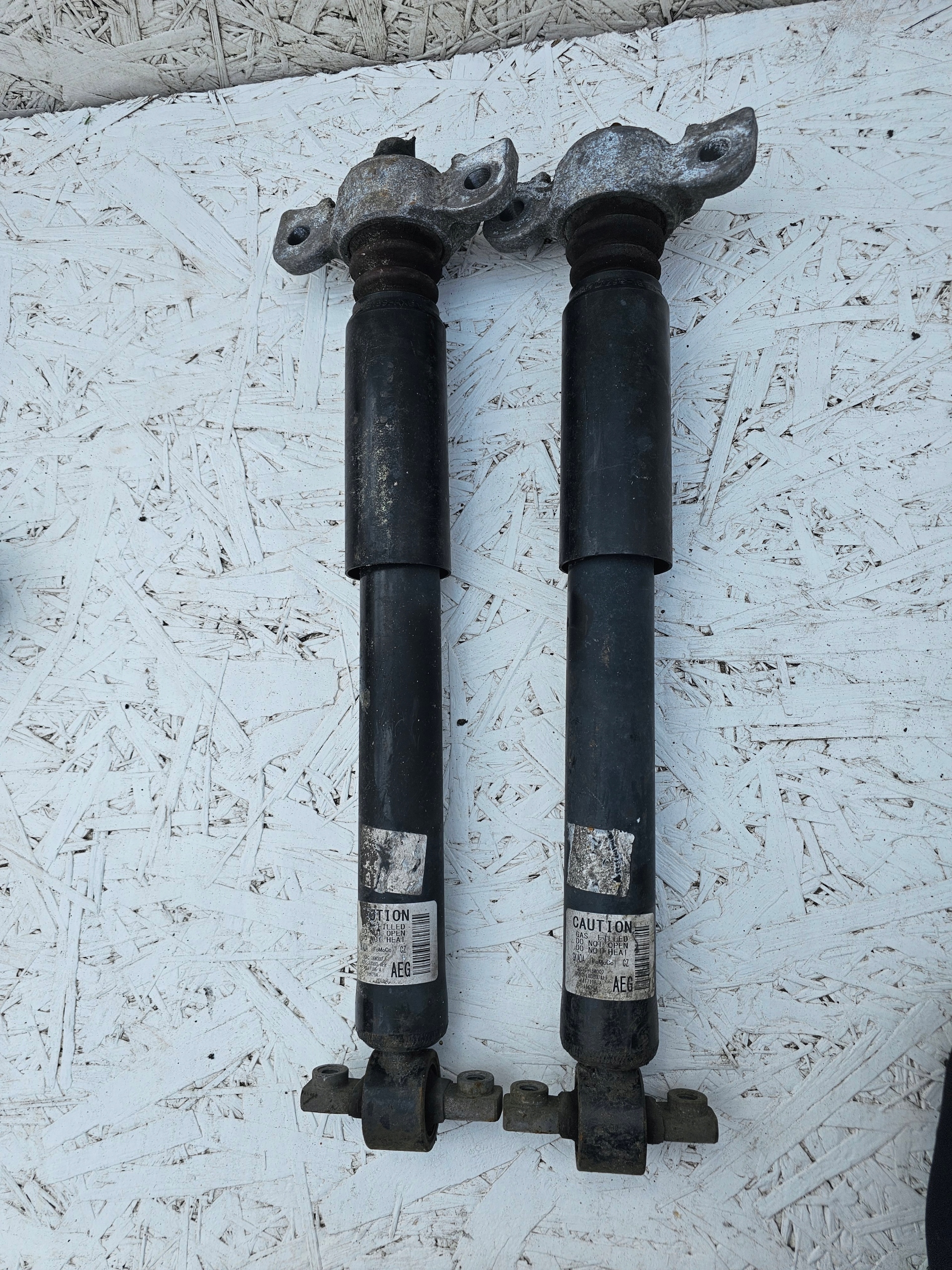 MONDEO MK5 AMORTYZATOR TYLNY 2.0TDCI DG9C-18080-AE