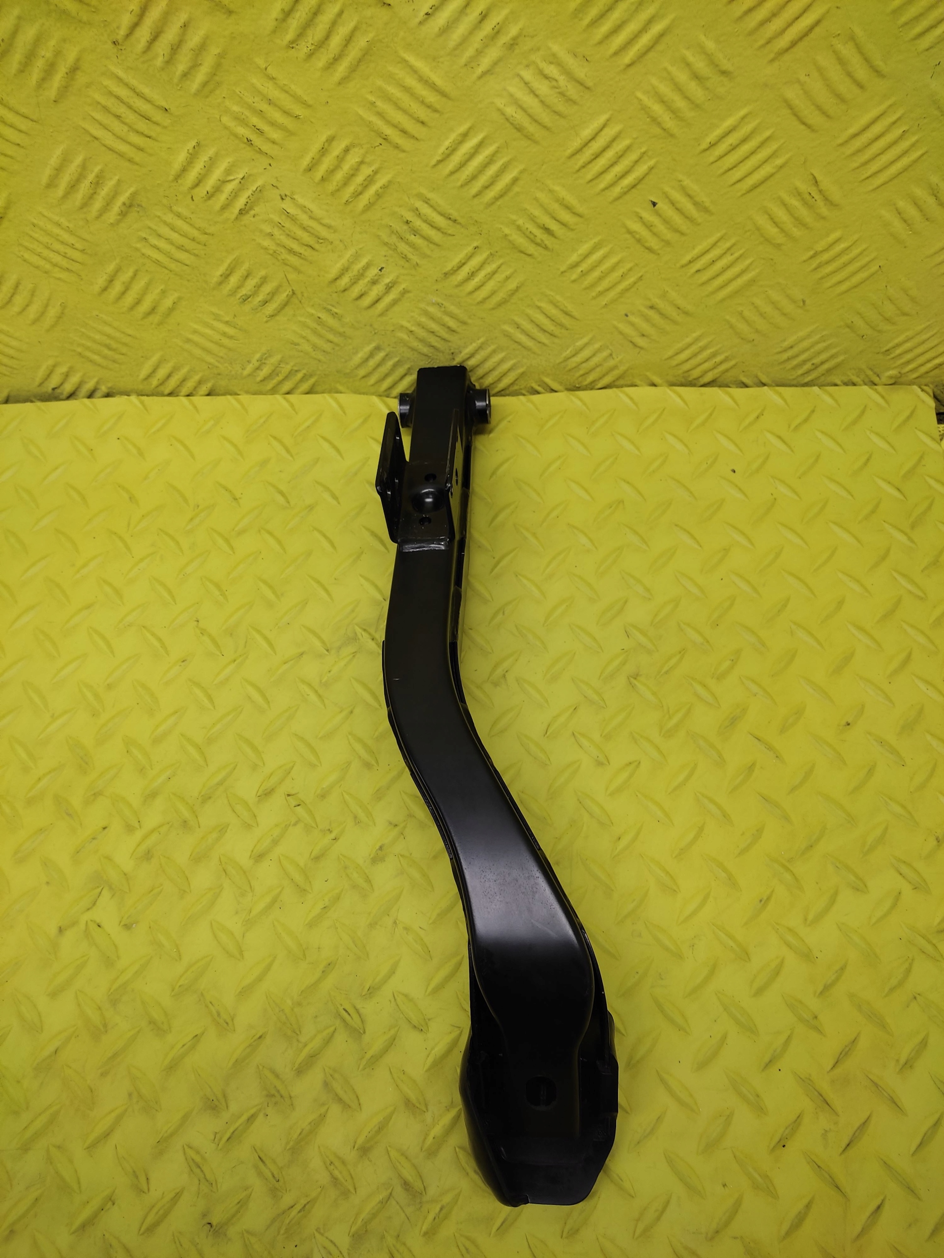 Audi A6 C6 педаль тормоза 4F1721140