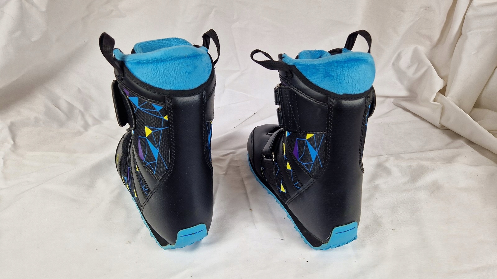 BUTY SNOWBOARDOWE NIDECKER MINI P. VELCRO 32,5 205 NOWE Model MINI P.