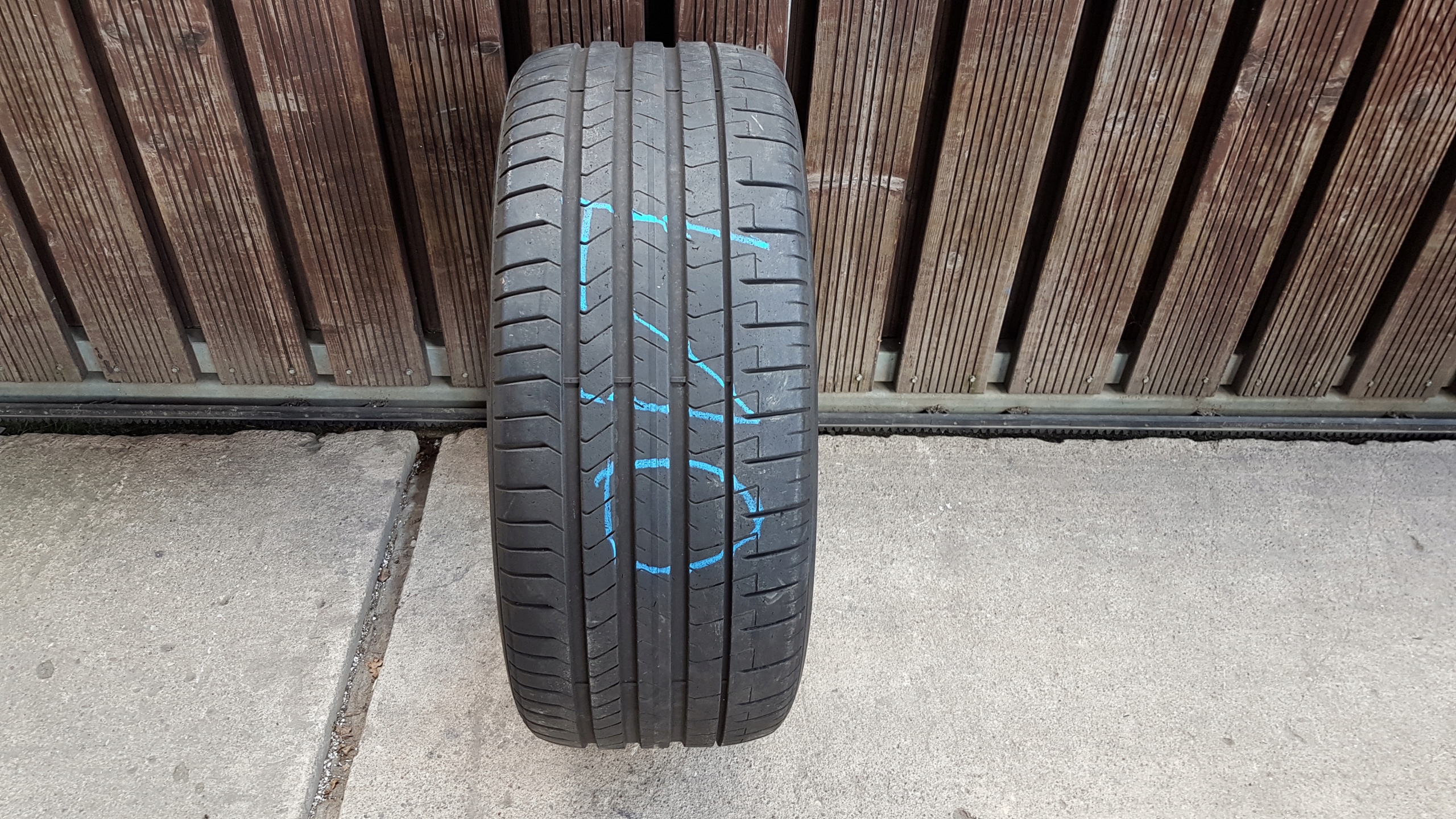 gomma LATO PIRELLI P ZERO 265/40 ZR21 105Y XL