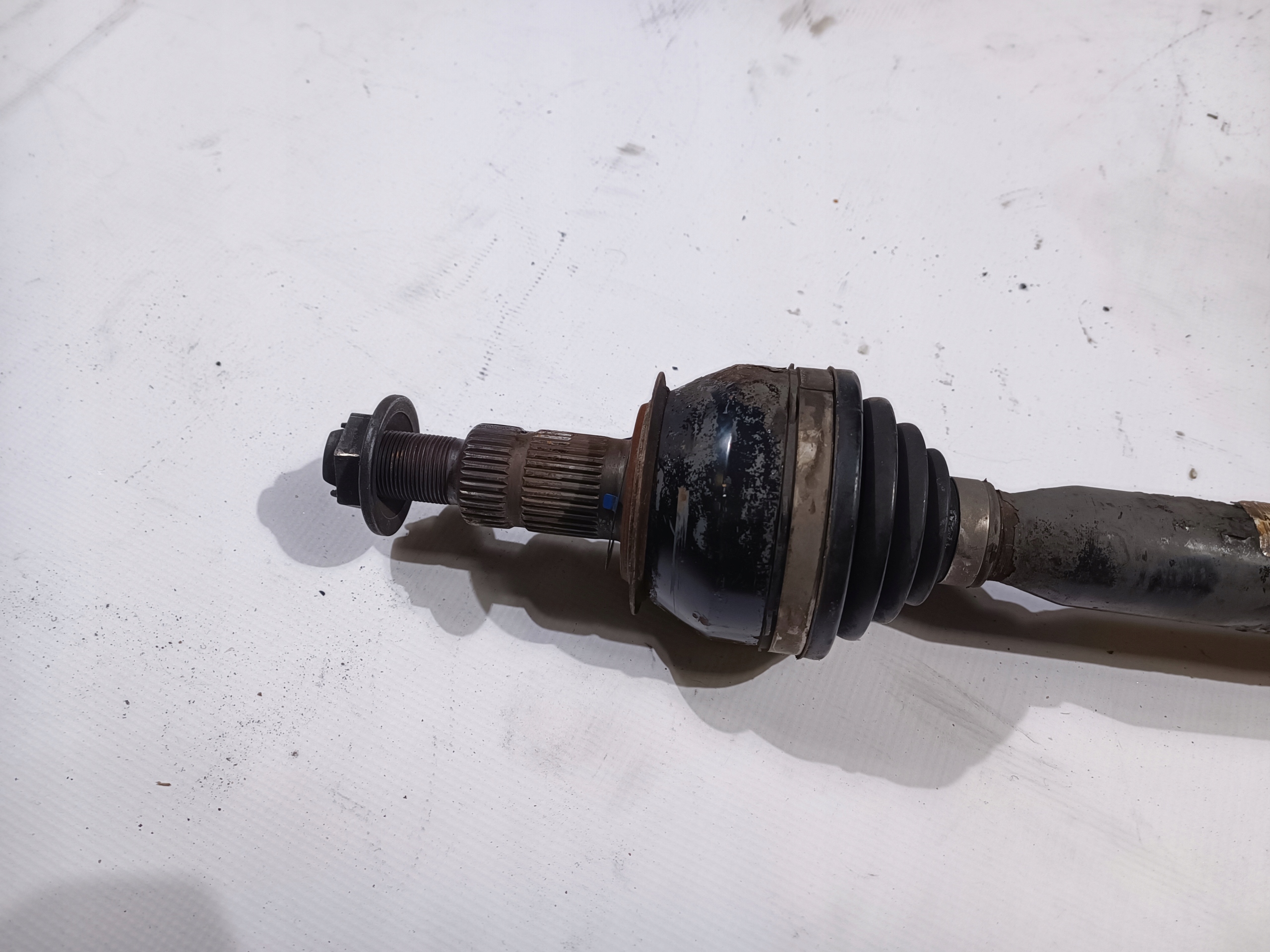 semi-axis right Chevrolet Camaro SS 6.2 v8 2009-2015