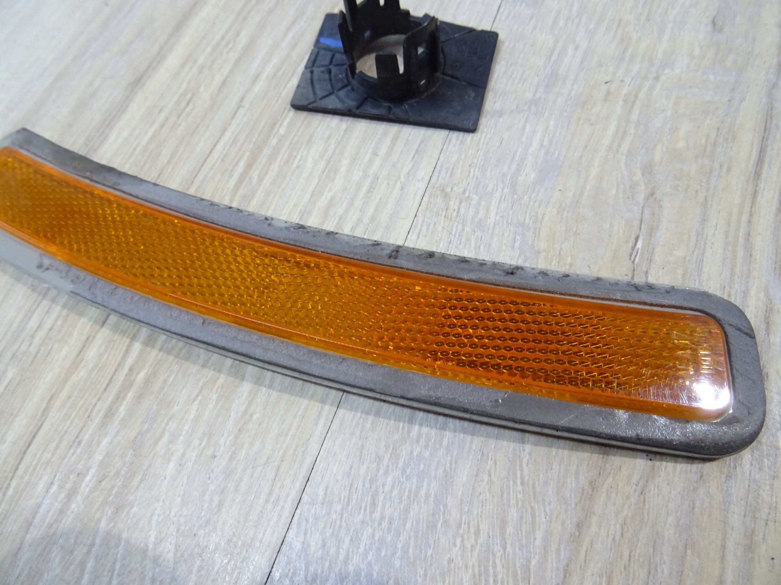 Odblask obrysówka prawa BMW G20 USA 7433786 Typ samochodu Samochody osobowe