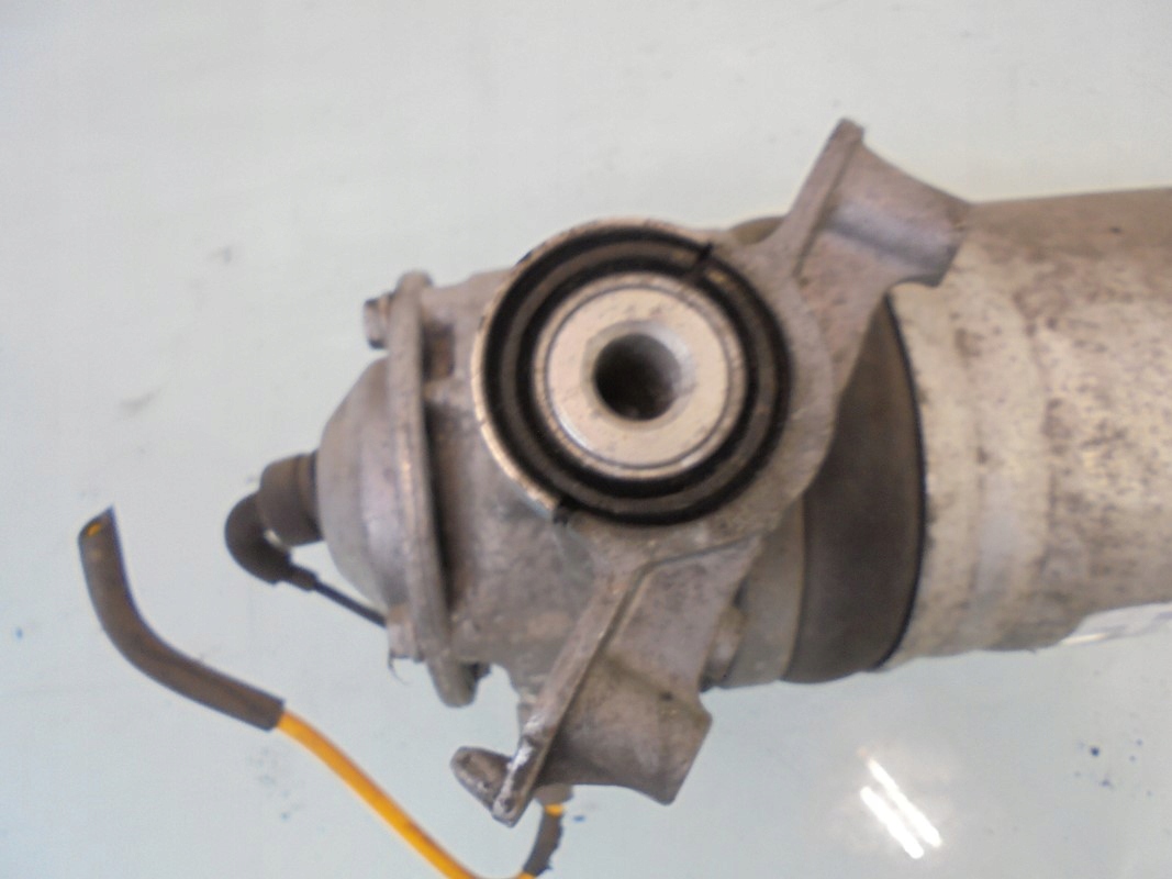 AMORTYZATOR PRAWY TYŁ VW TOUAREG 3.0 14R HYBRID Producent części Volkswagen OE