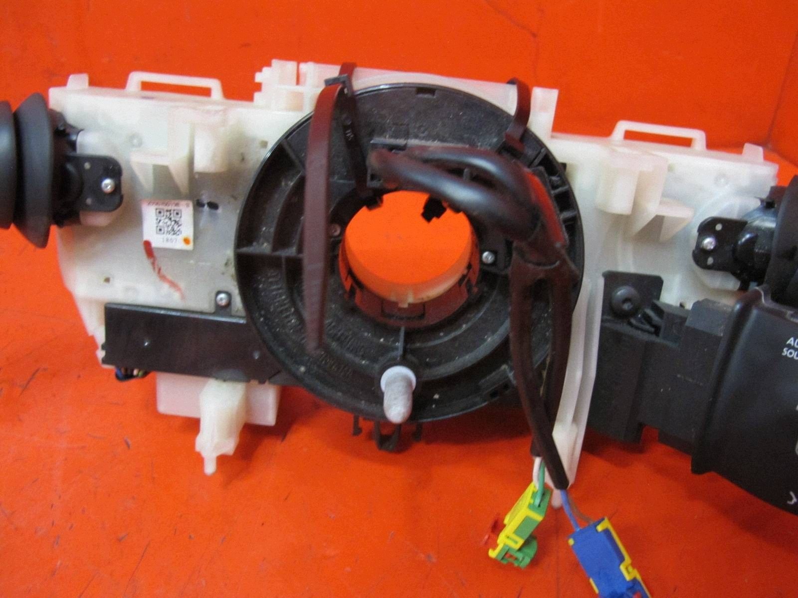 RENAULT MEGANE 3 III steering wheel levers and controls control ring airbag 255670019R