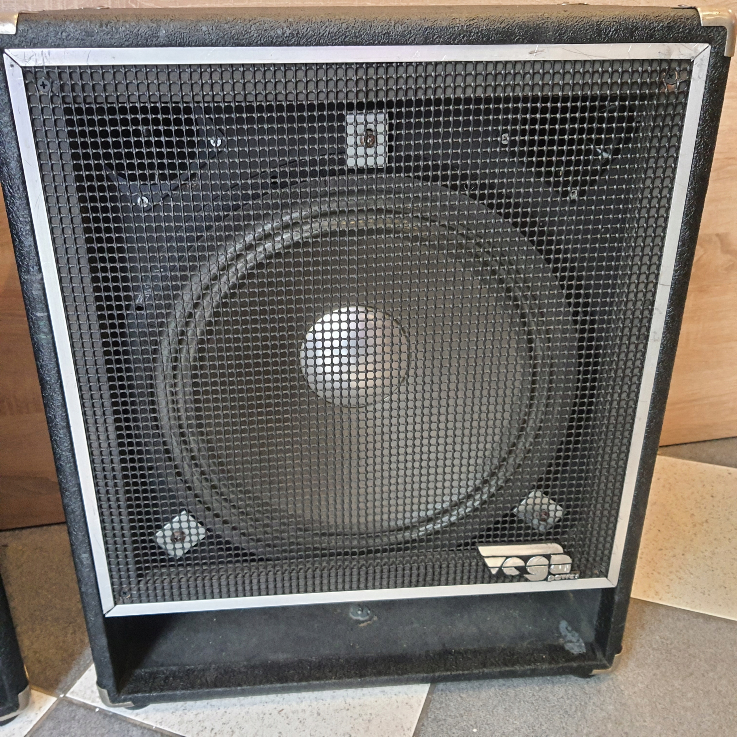 KOLUMNY ESTRADOWE VEGA POWER Kod producenta VE