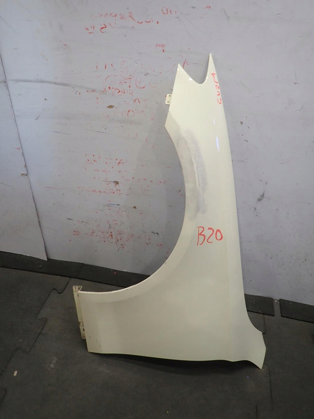 fender front front left MERCEDES E-KLASA W213 2016