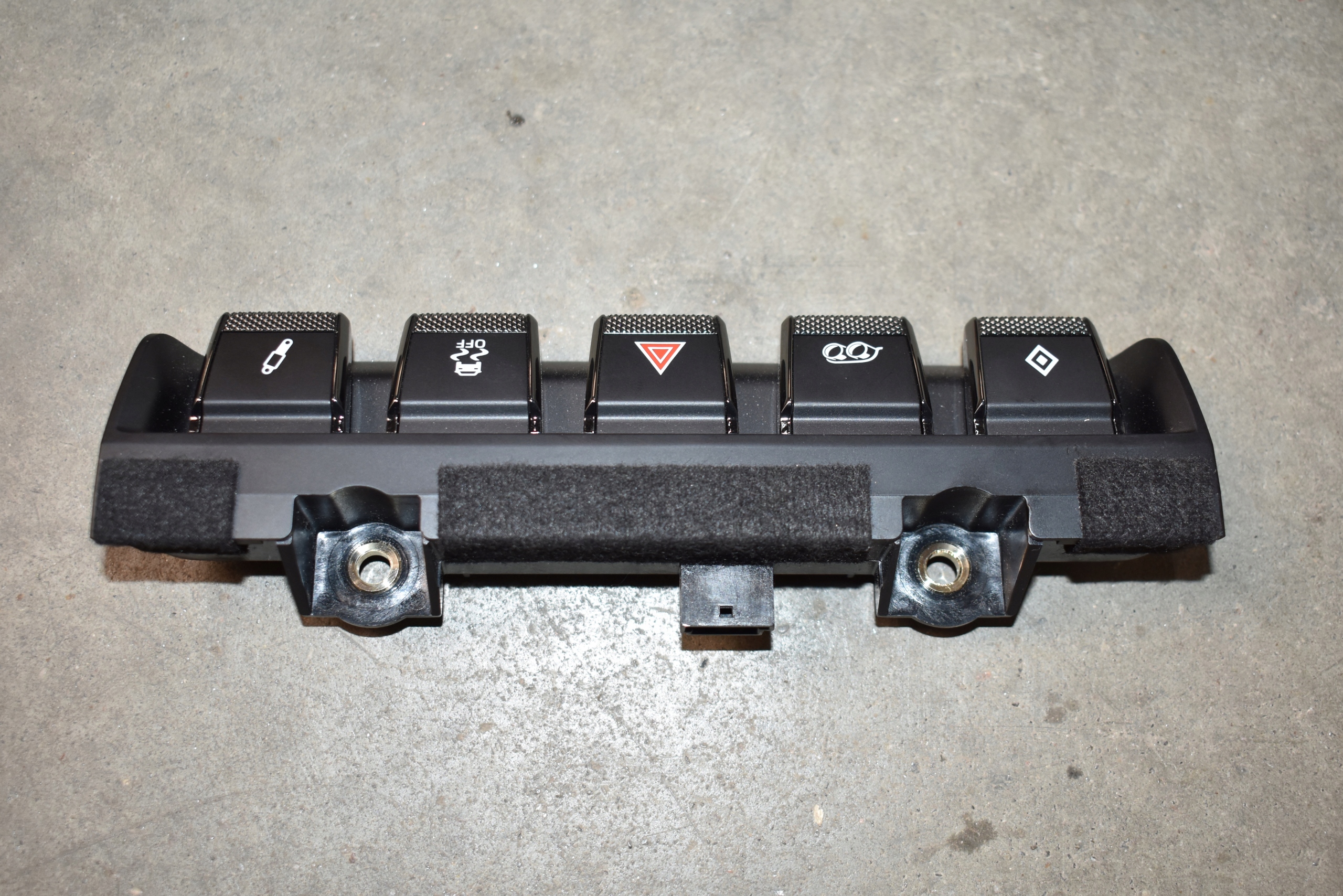 IDEALNY BLOK WLACZNIKOW PORSCHE 992 1