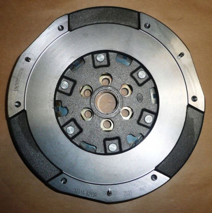 KOŁO ZAMACHOWE R LAGUNA III 2.0 16V CLIO III,LATITUDE,FLUENCE 123108293R Stan opakowania oryginalne