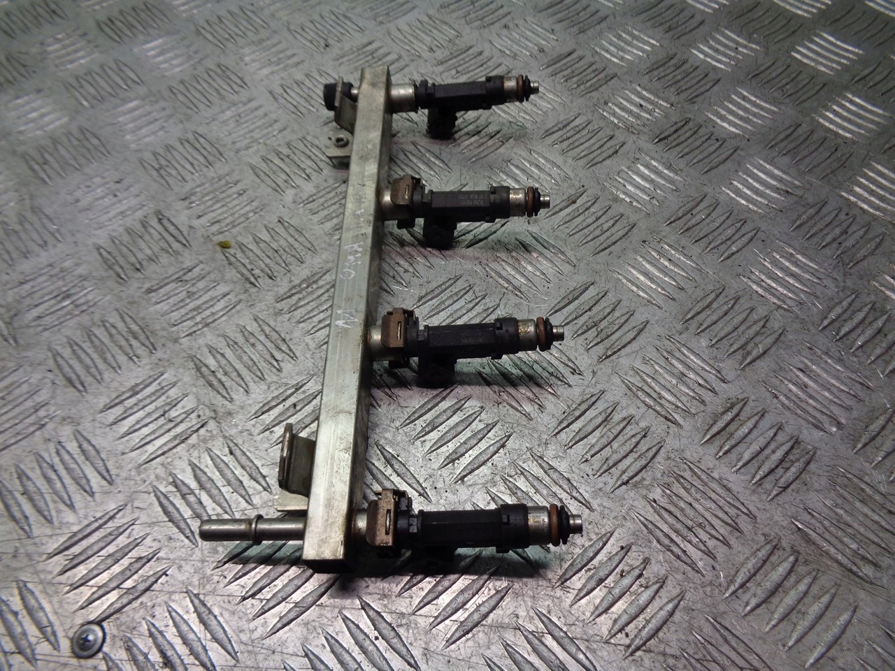 LISTWA WTRYSKOWA OPEL MERIVA A 0280151208 Producent części Opel OE