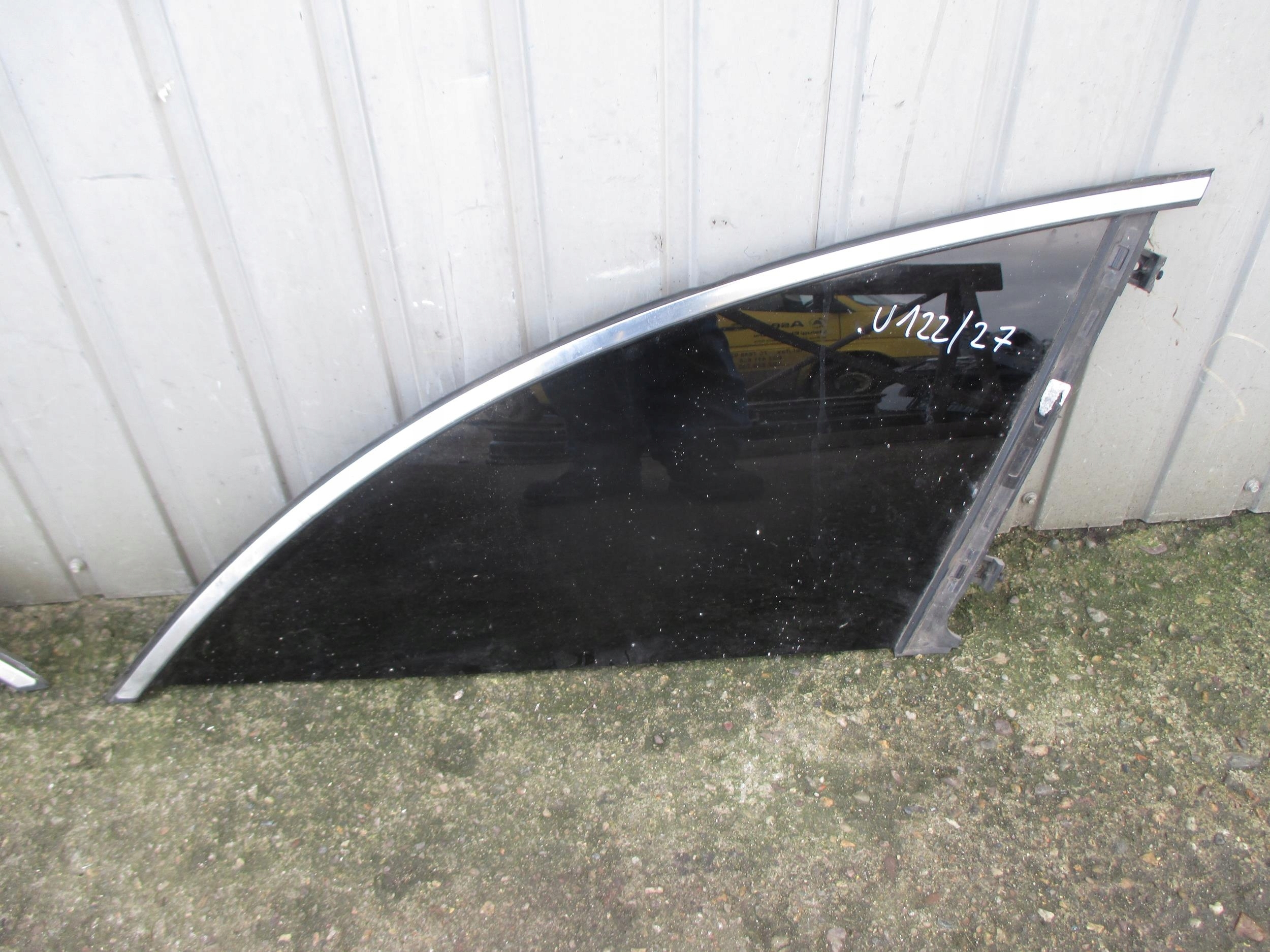 MERCEDES R W251 SZYBA KAROSERYJNA PRAWA