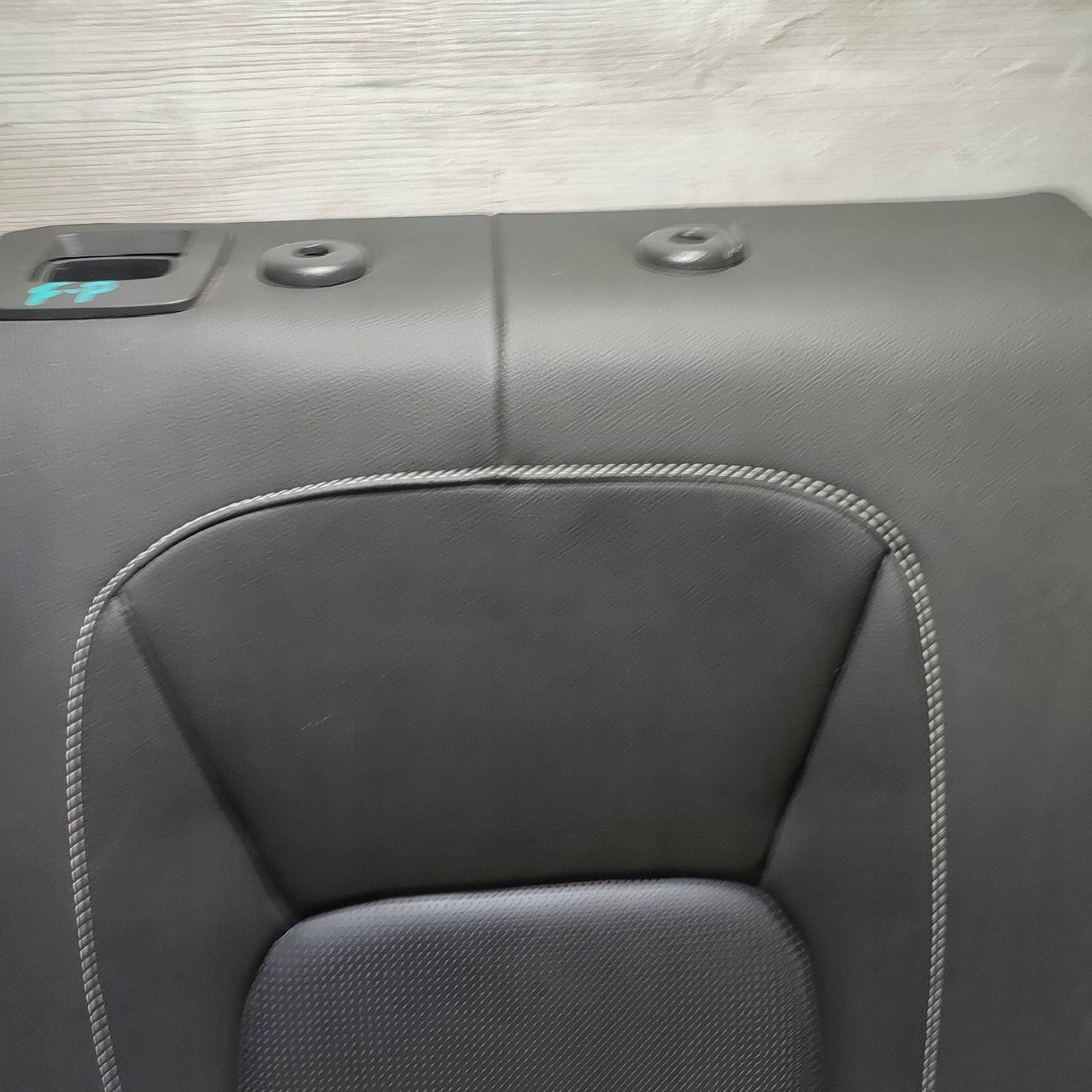 oparcie SITZ heck Seite rechts Jaguar F-Pace