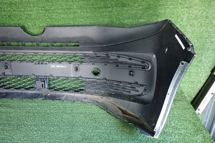 VW T7 7T0 21- Frontstoßstange vorne