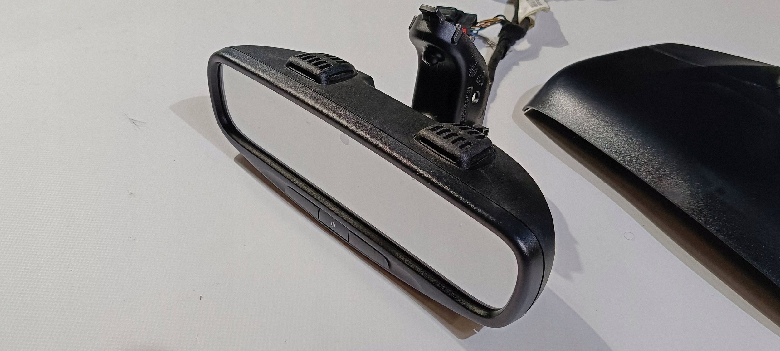 rear-view mirror inner Maserati Levante 2017