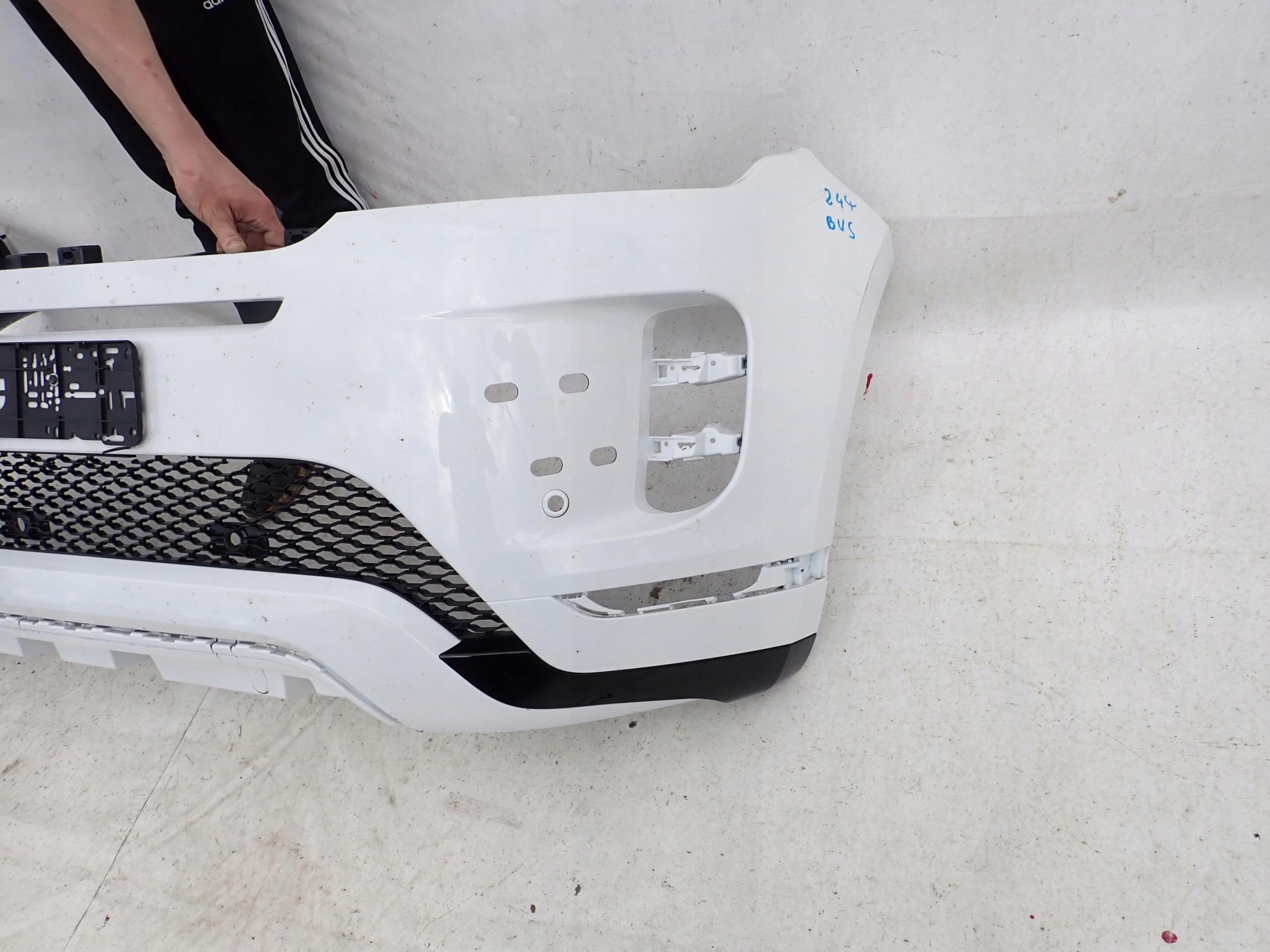 RANGE ROVER EVOQUE II R-DYNAMIC bumper front