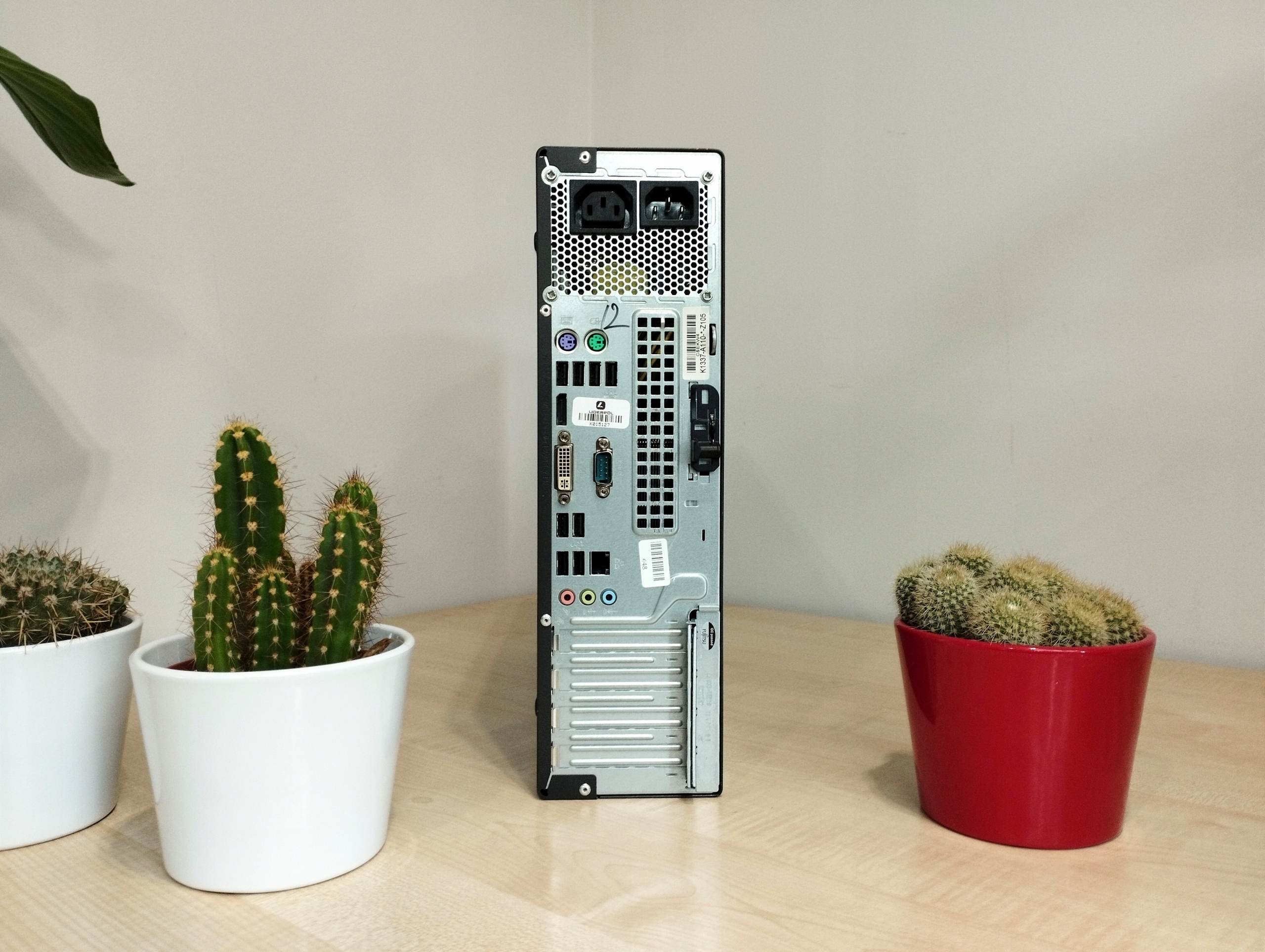 PC KOMP FUJITSU SFF| i5 4 x 3.40GHz | 8GB 500HDD| WIN11 LUB 10 |NAPĘD Model Fujitsu ESPRIMO E900