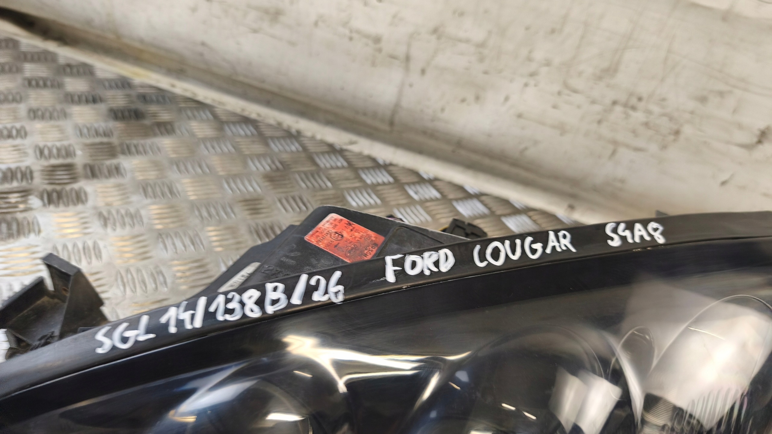 light left front FORD COUGAR 0301156201