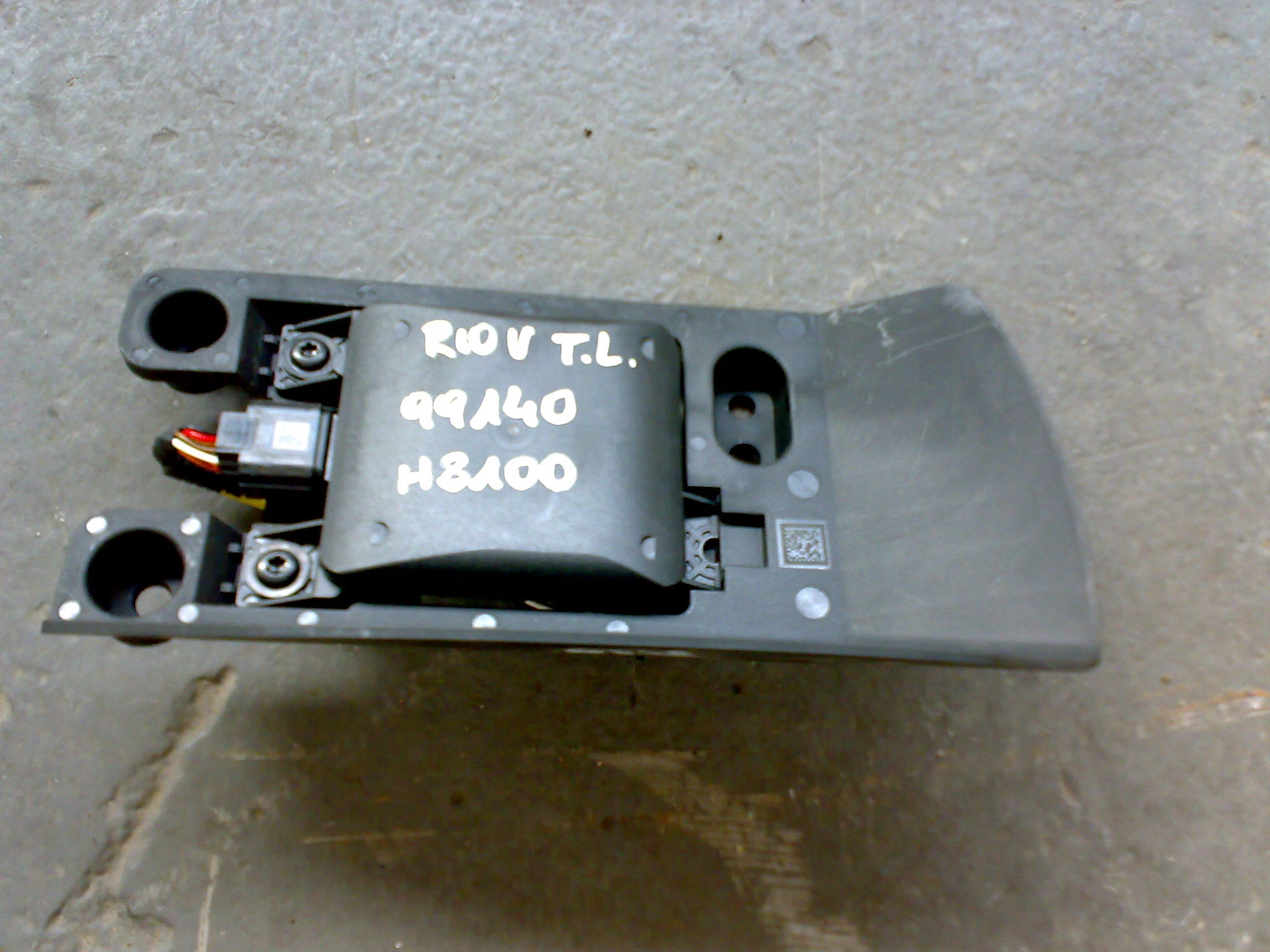 kia RIO IV V STONIC 2017 2022 Датчик задний левый