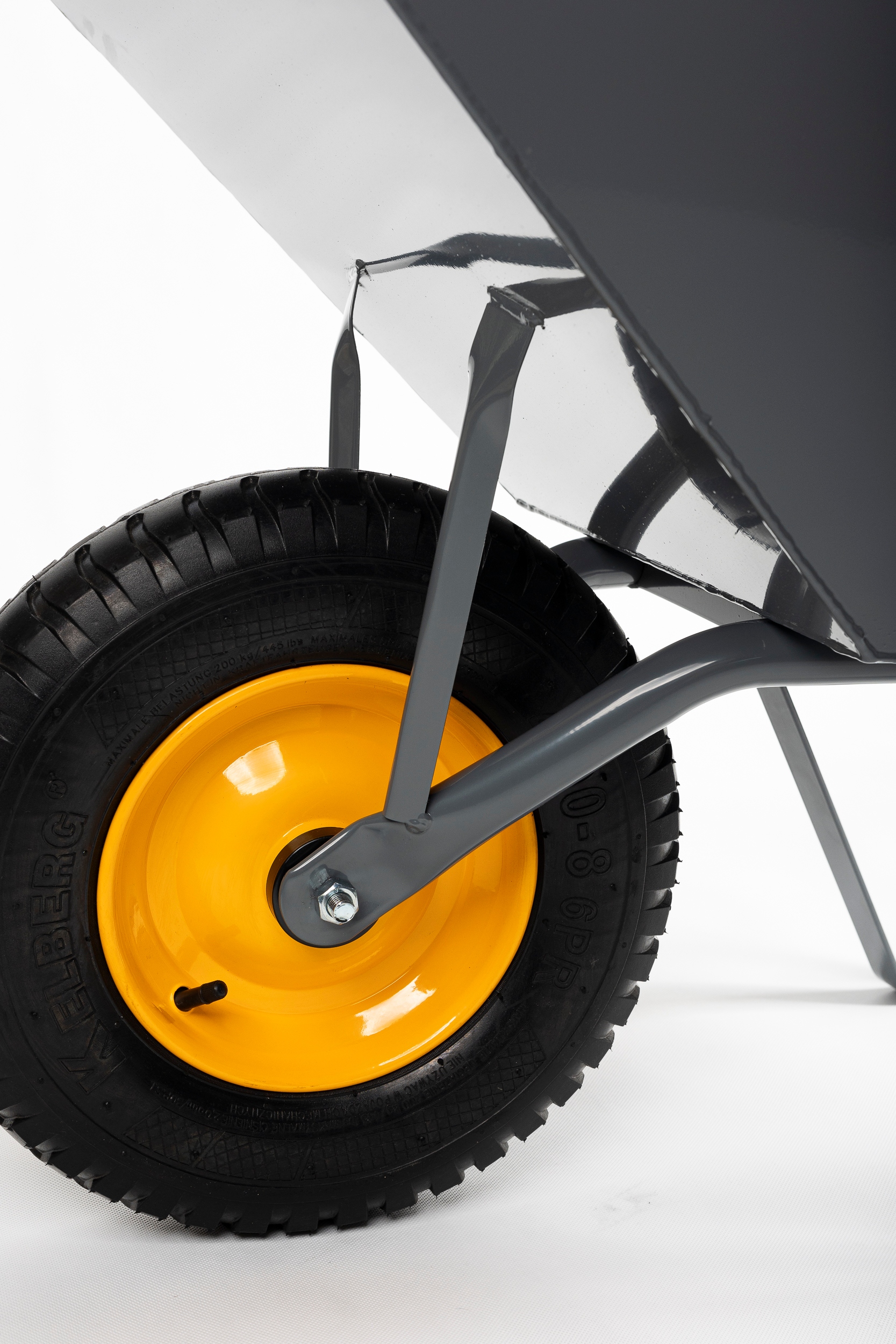 Taczka budowlana ogrodowa 120L 2mm SPAWANA MOCNA koło 6PR WZMOCNIONE NOGI Pojemność 120 l