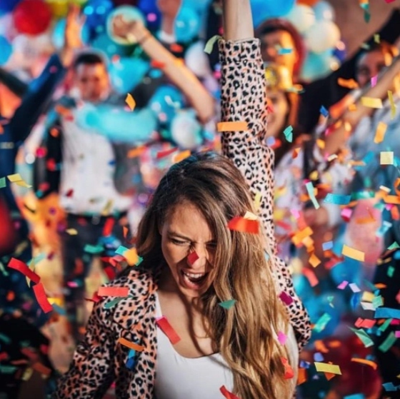 DUŻA STRZELAJĄCA TUBA CONFETTI TUBA CONFETTI KOLOROWE URODZINY KARNAWAŁ, 25 Kod producenta 2521273