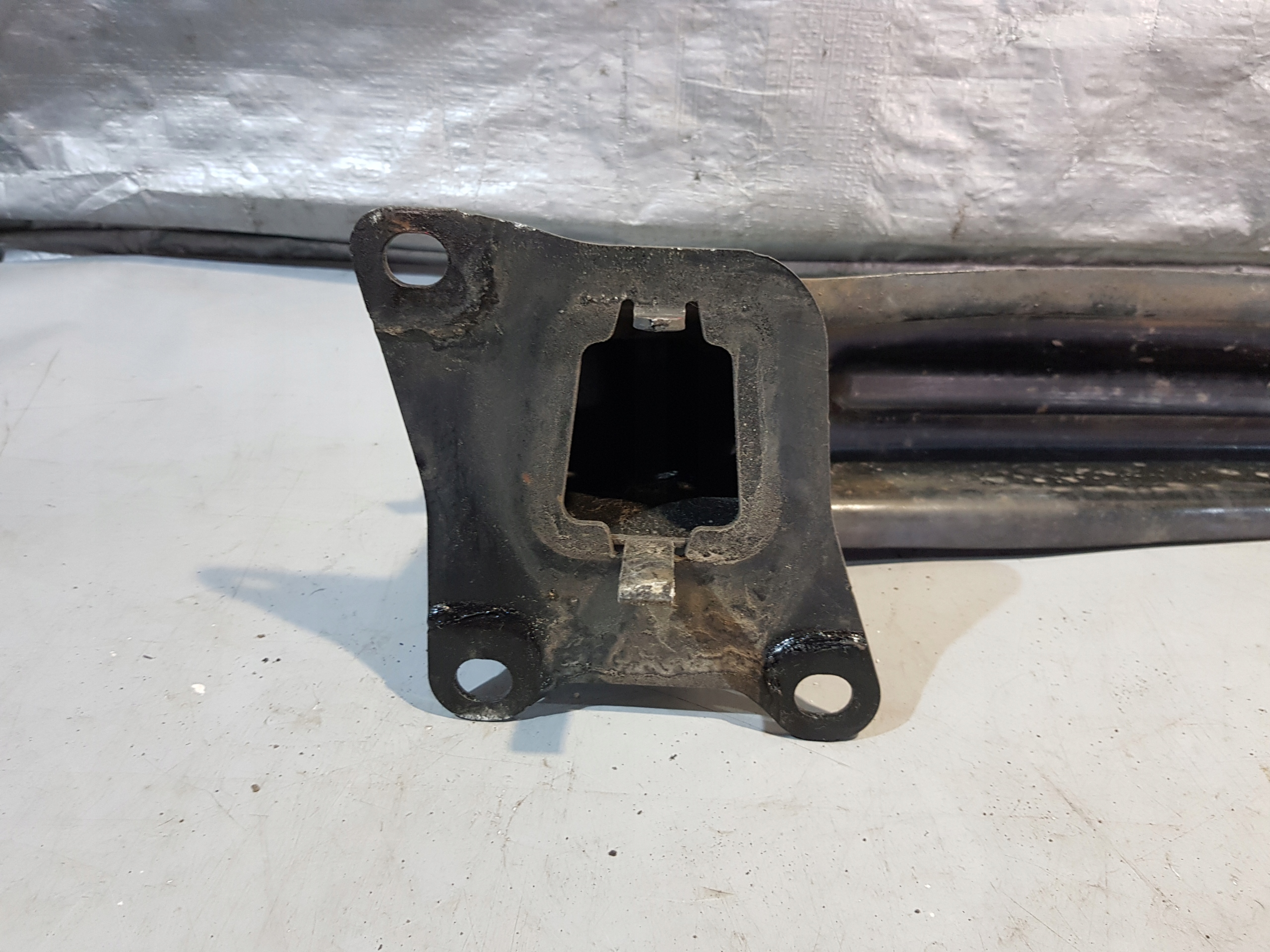 bumper support rear part SEAT ALTEA 05r