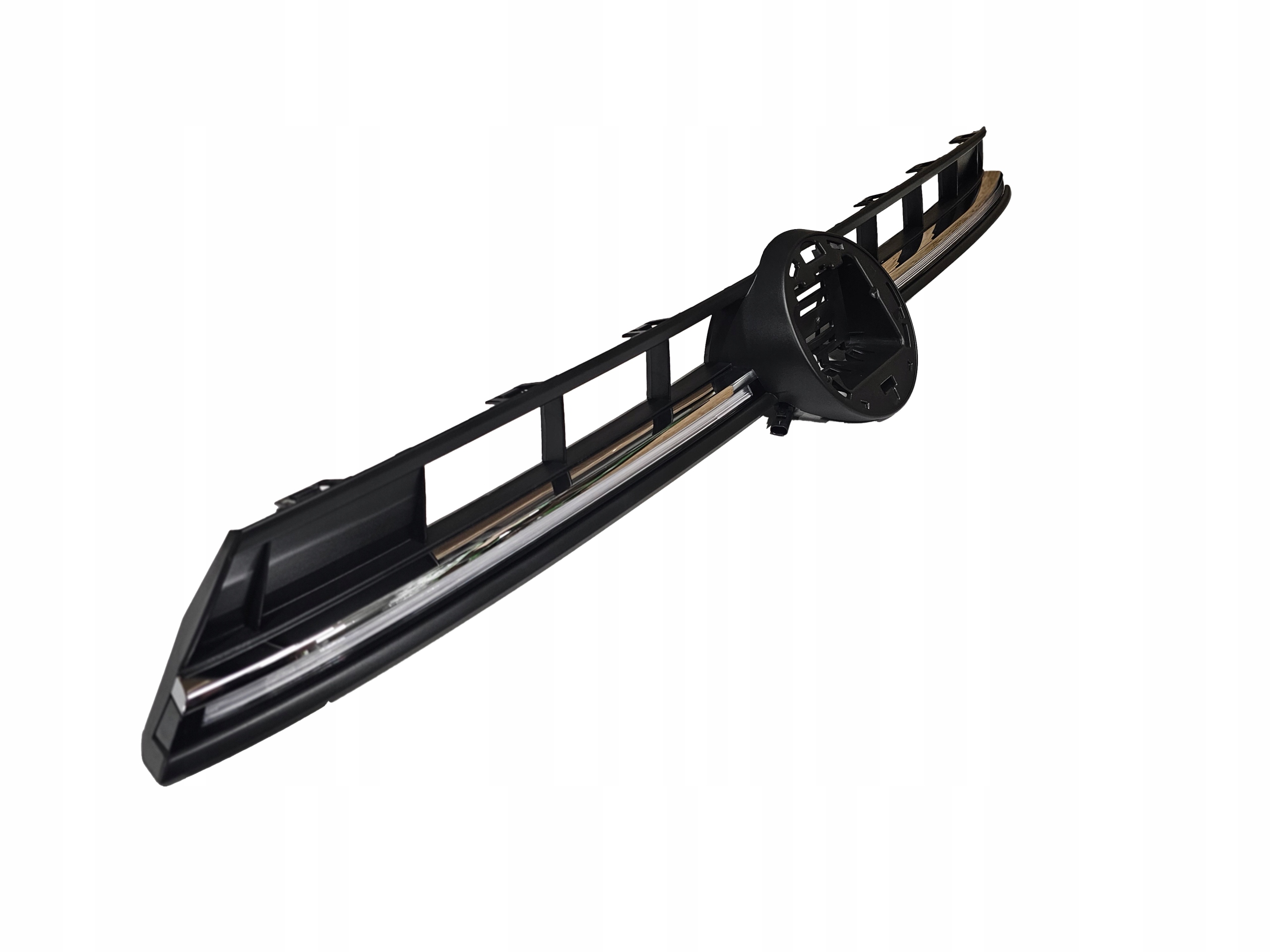 VW POLO 6 ATRAPA ZDERZAKA GRILL PRZÓD 2G 21r+ polift R-LINE z ledem HQ Producent części 112&tech