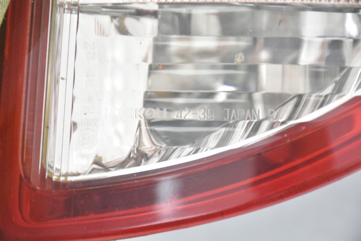 light rear rear part right TOYOTA RAV4 III LED