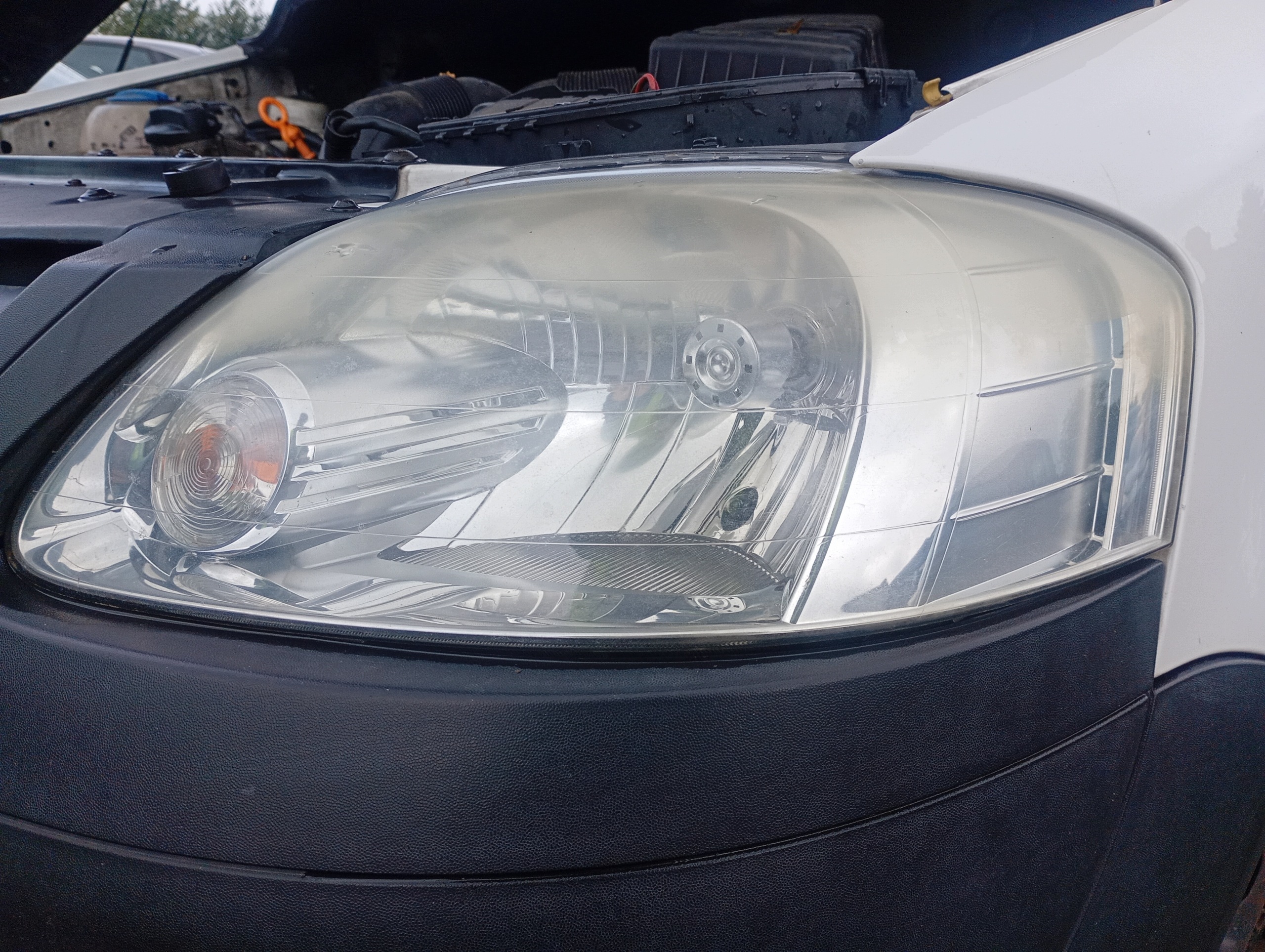 Reflektor light left front front VW Fox 05-11
