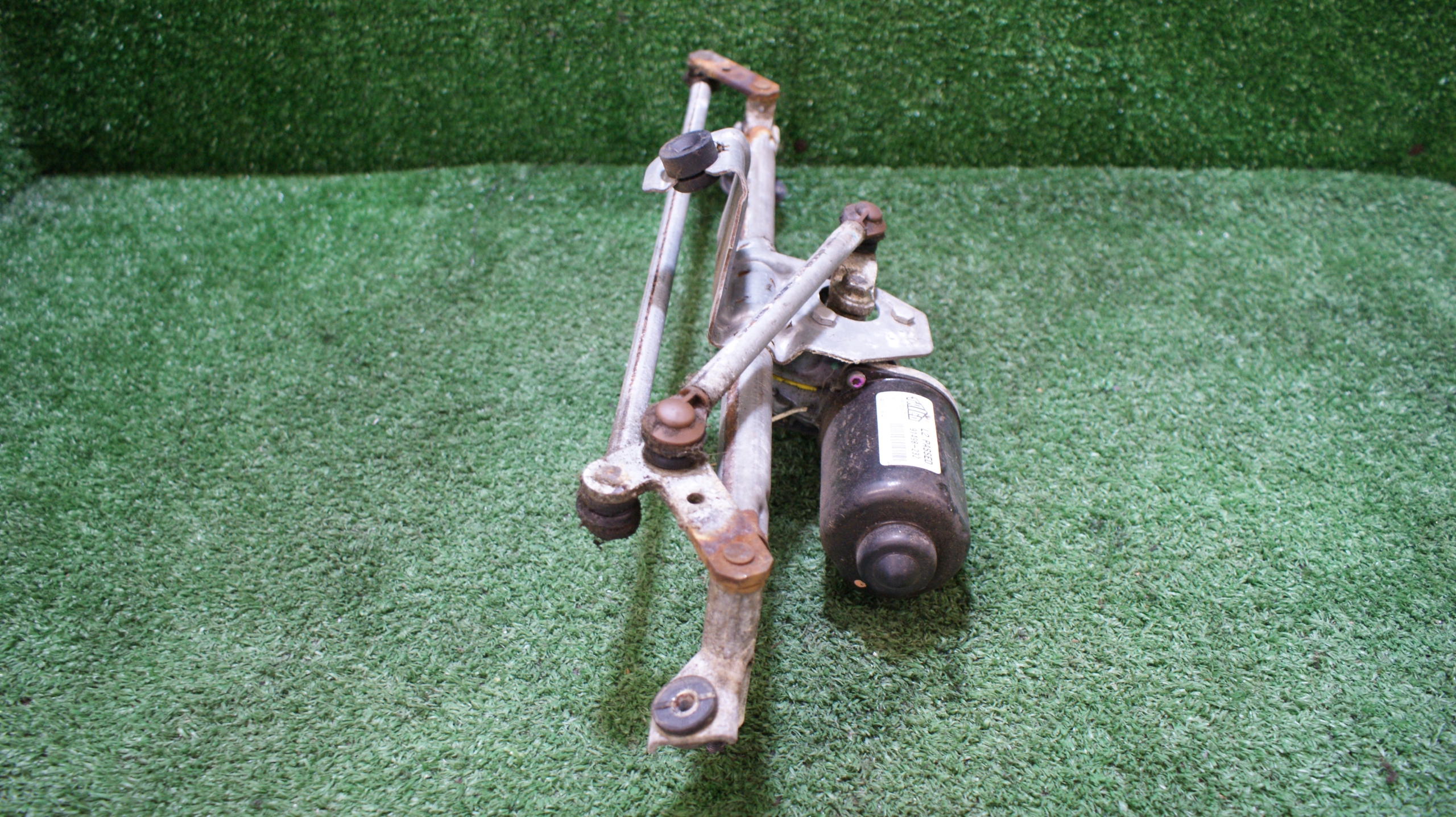 wiper mechanism front OPEL CORSA C 91498232