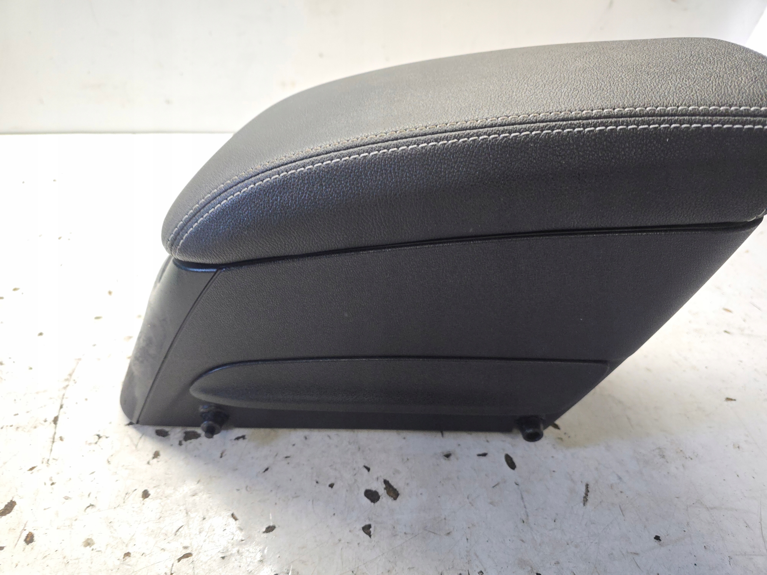 OPEL MERIVA B II LIFT bracciolo Originale SKORZANY nero
