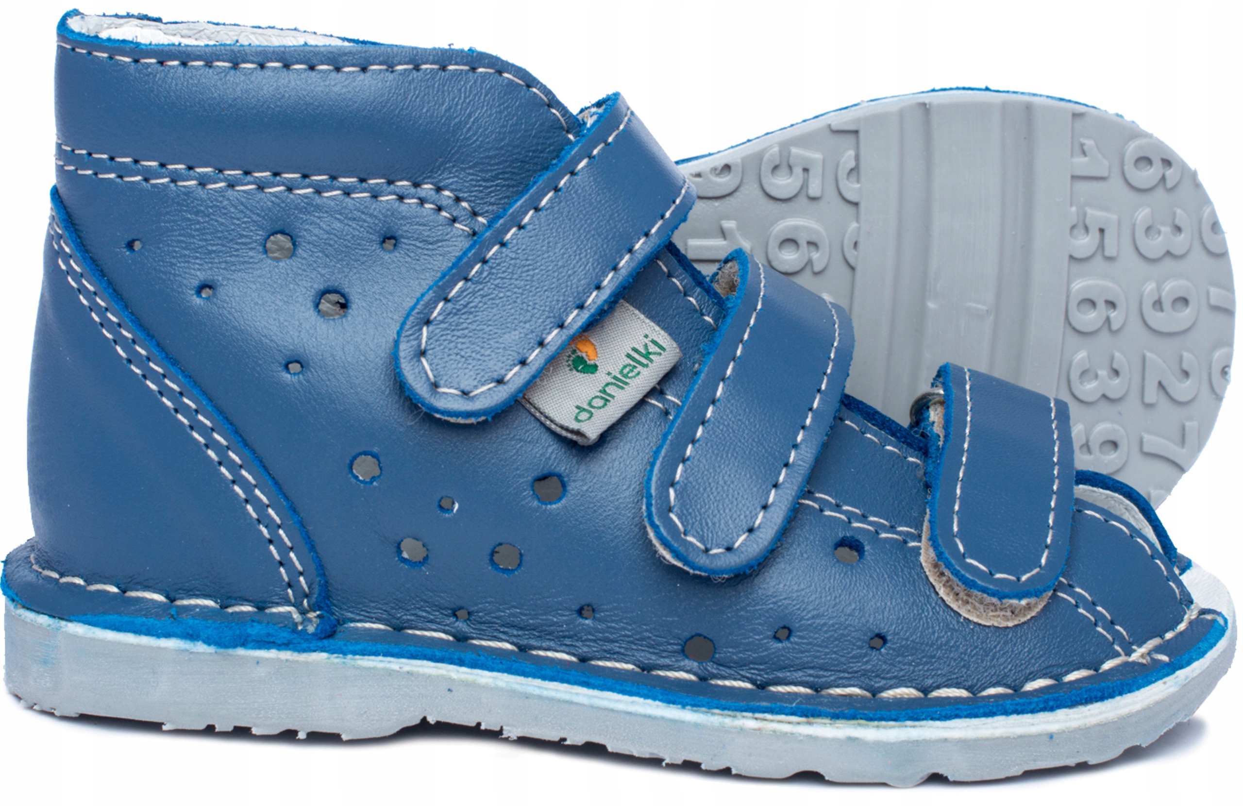 

Danielki Sandałki Kapcie Profil chłopięce R 25