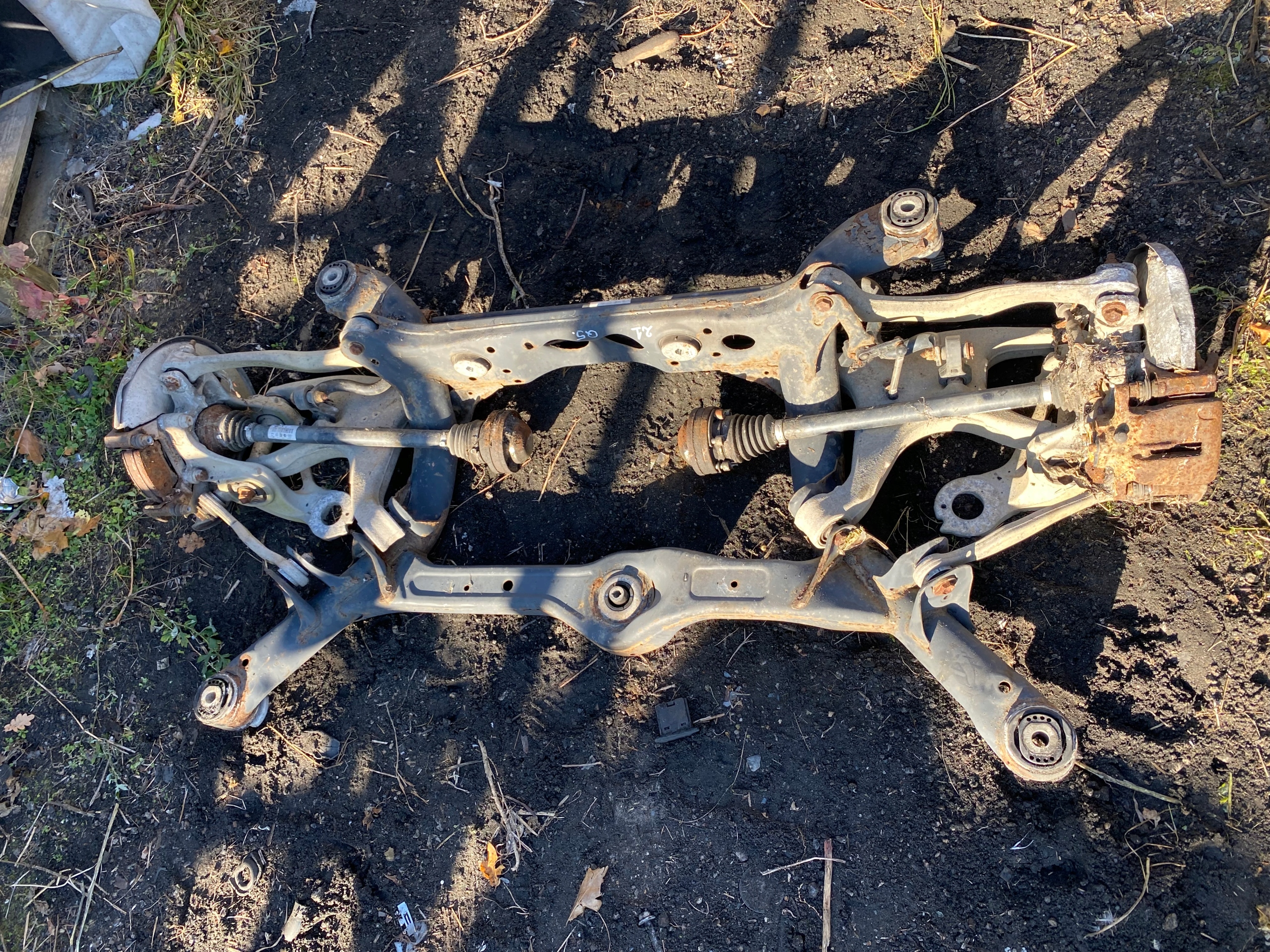 21 AUDI Q5 ZAWIESZENIE TYLNE SANKI