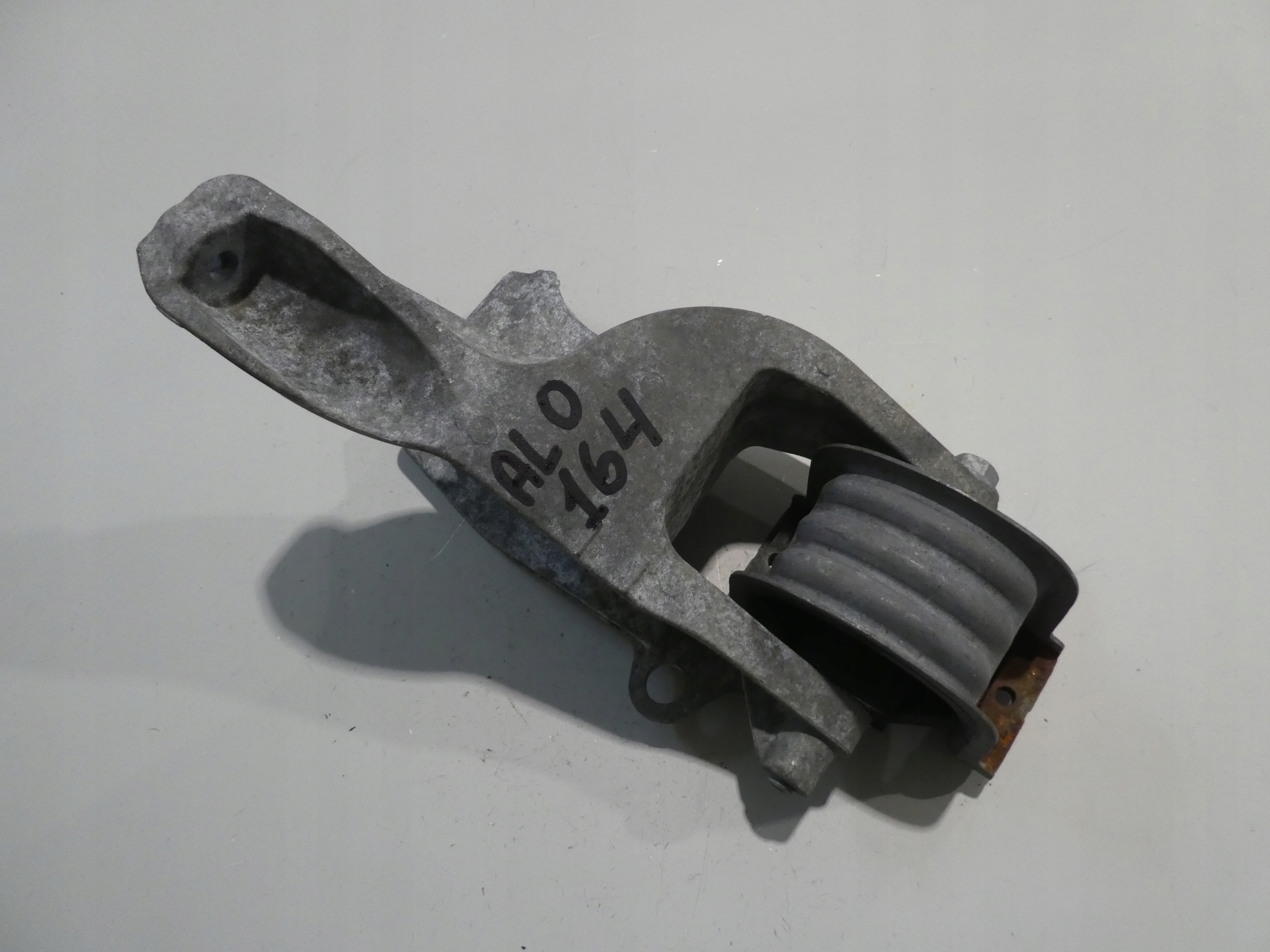 VW T6 2.0TDI holder engine mount 7E0199343B