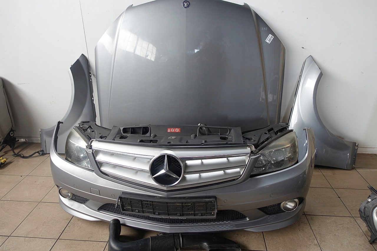 Mercedes w204 przód maska zderzak 2.2 792 pas przedni wzmocnienie AMG