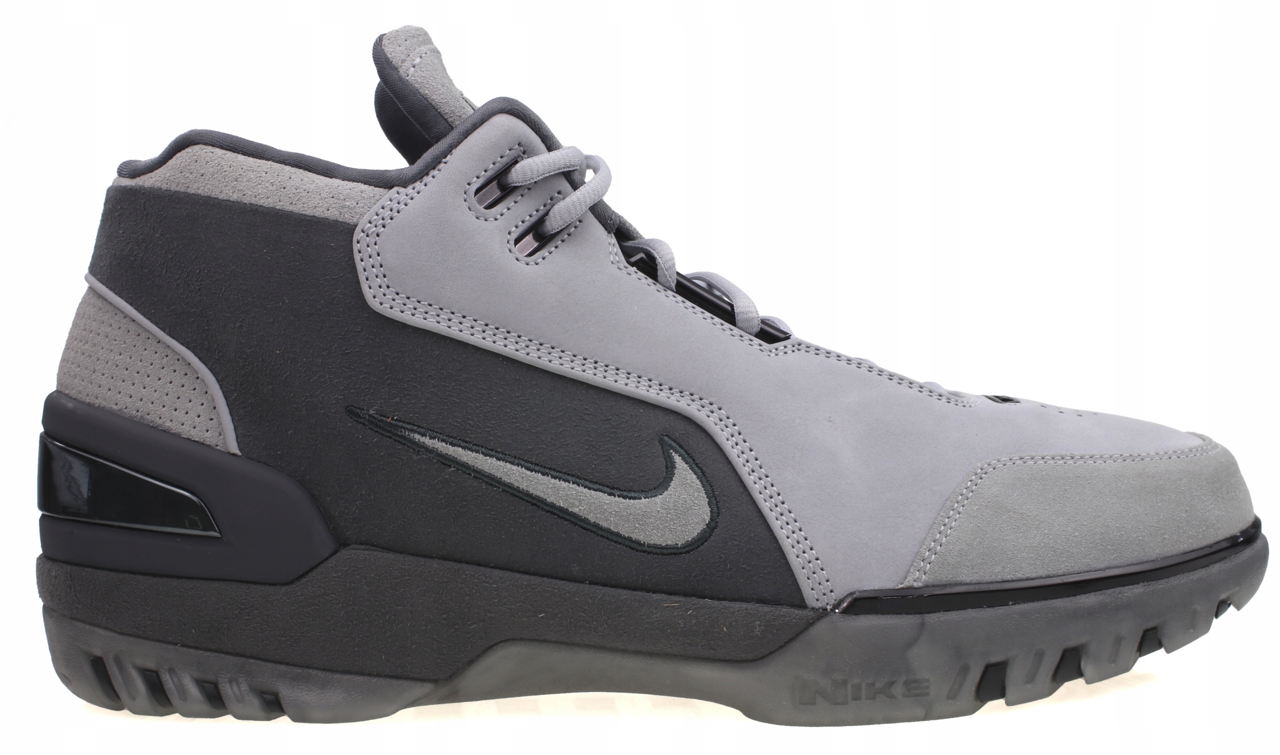 Velikost Bot Nike Air Zoom Generation Lebron Vel: 45,5 × 29,5 CM