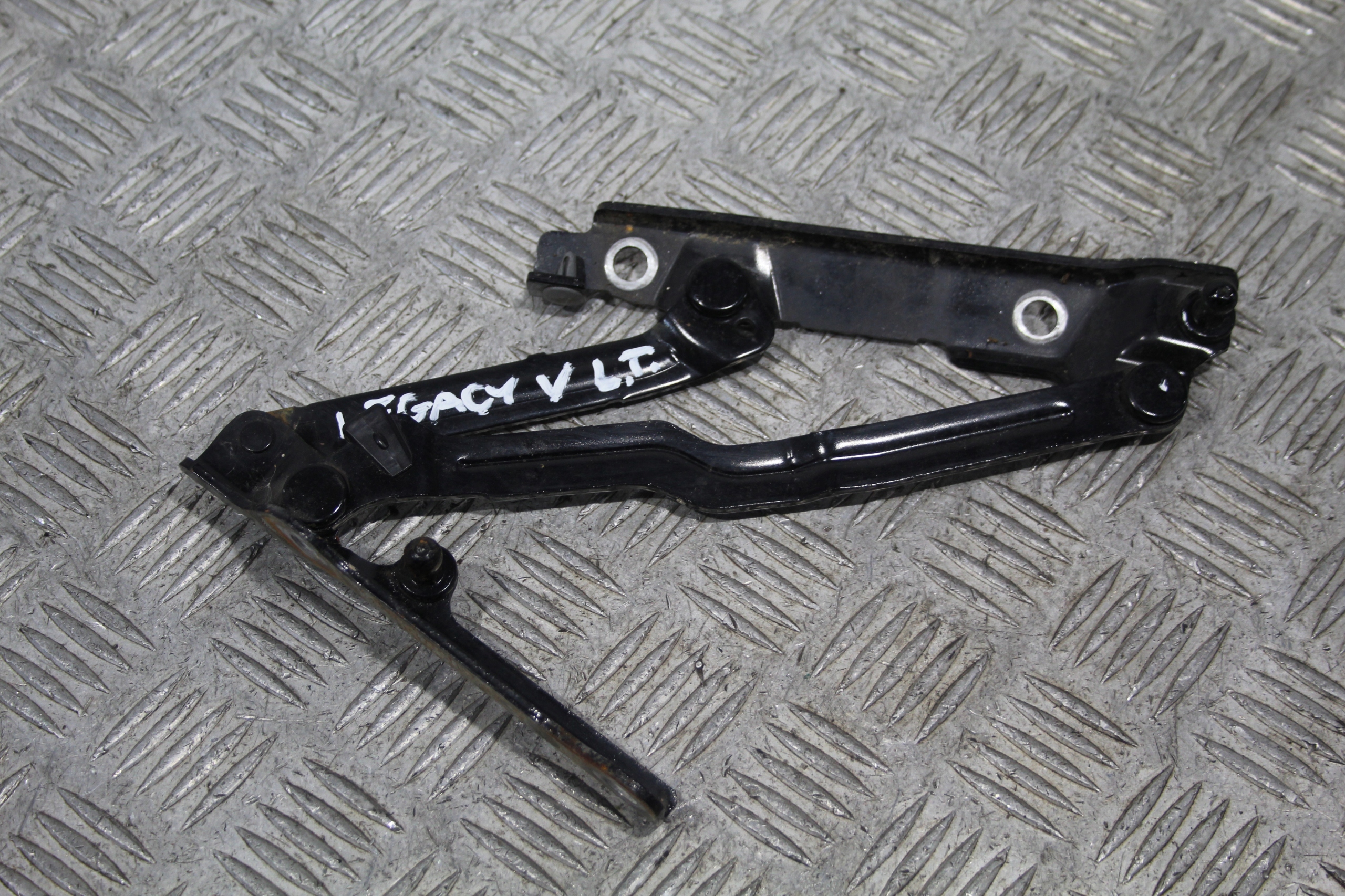 hinge bonnet left rear part SUBARU LEGACY V 5