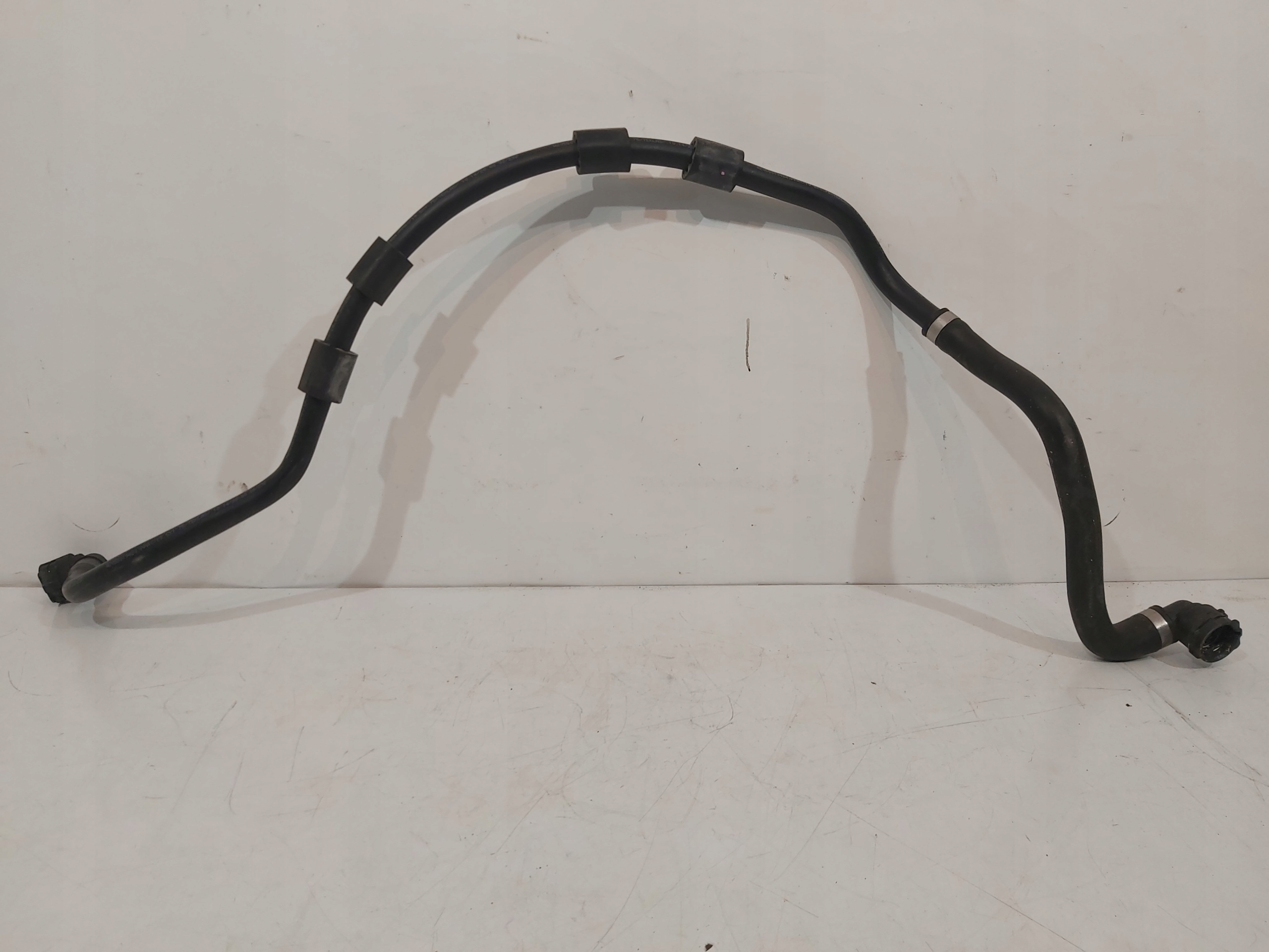 RURKA PRZEWÓD WODY MERCEDES W205 A2055019484