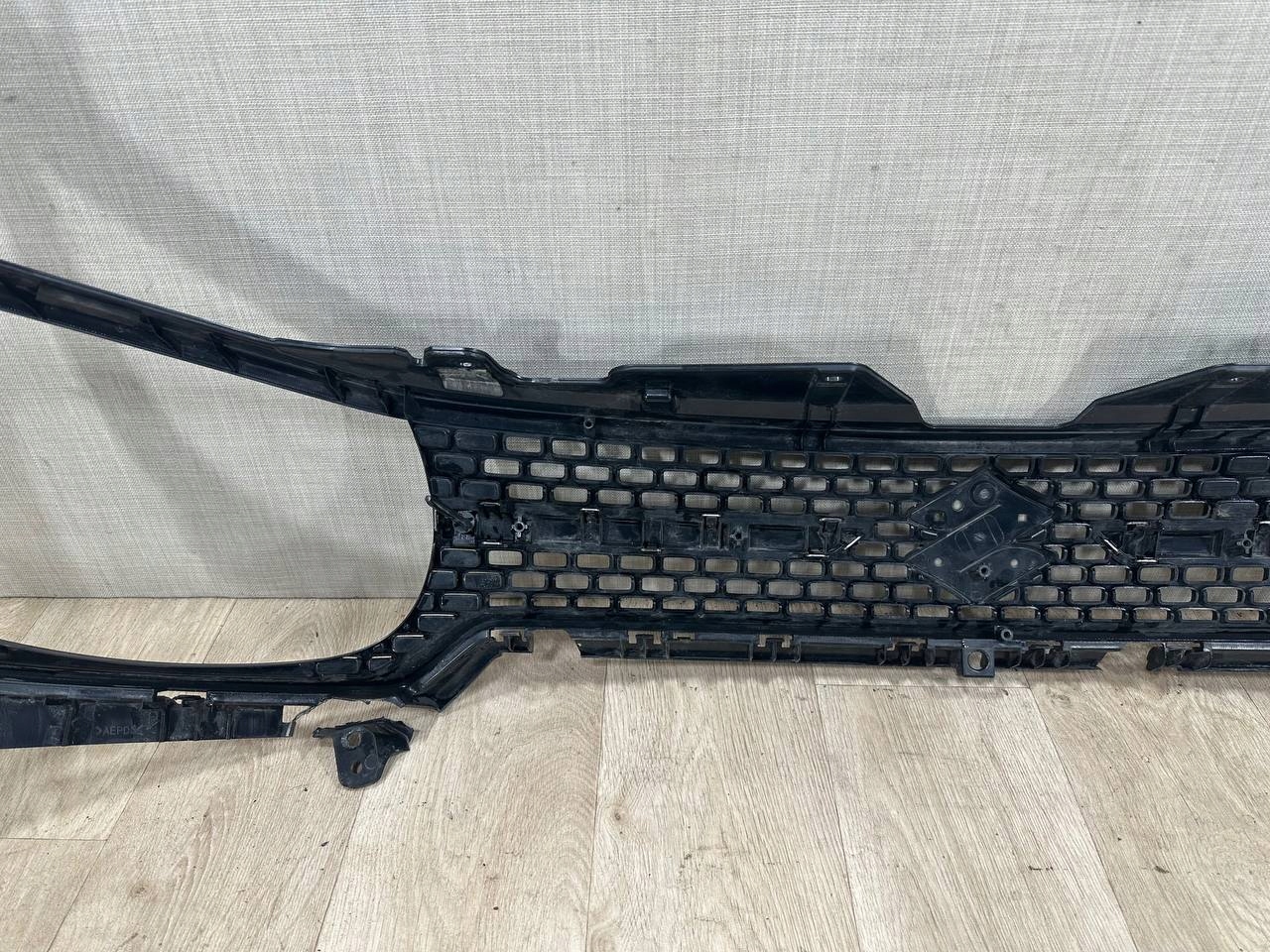 Suzuki IGNIS II 2016-2020 grill grille 72111-62R0