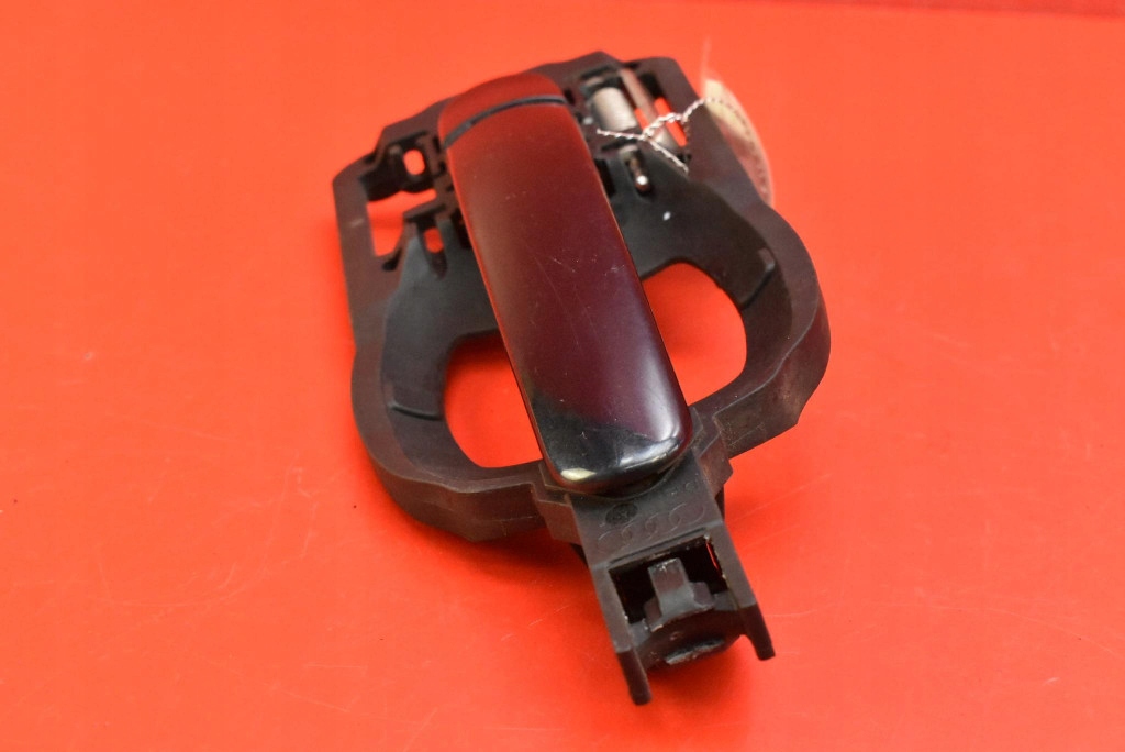 handle right front front black 8Z0839886B AUDI A2 8Z 99-05