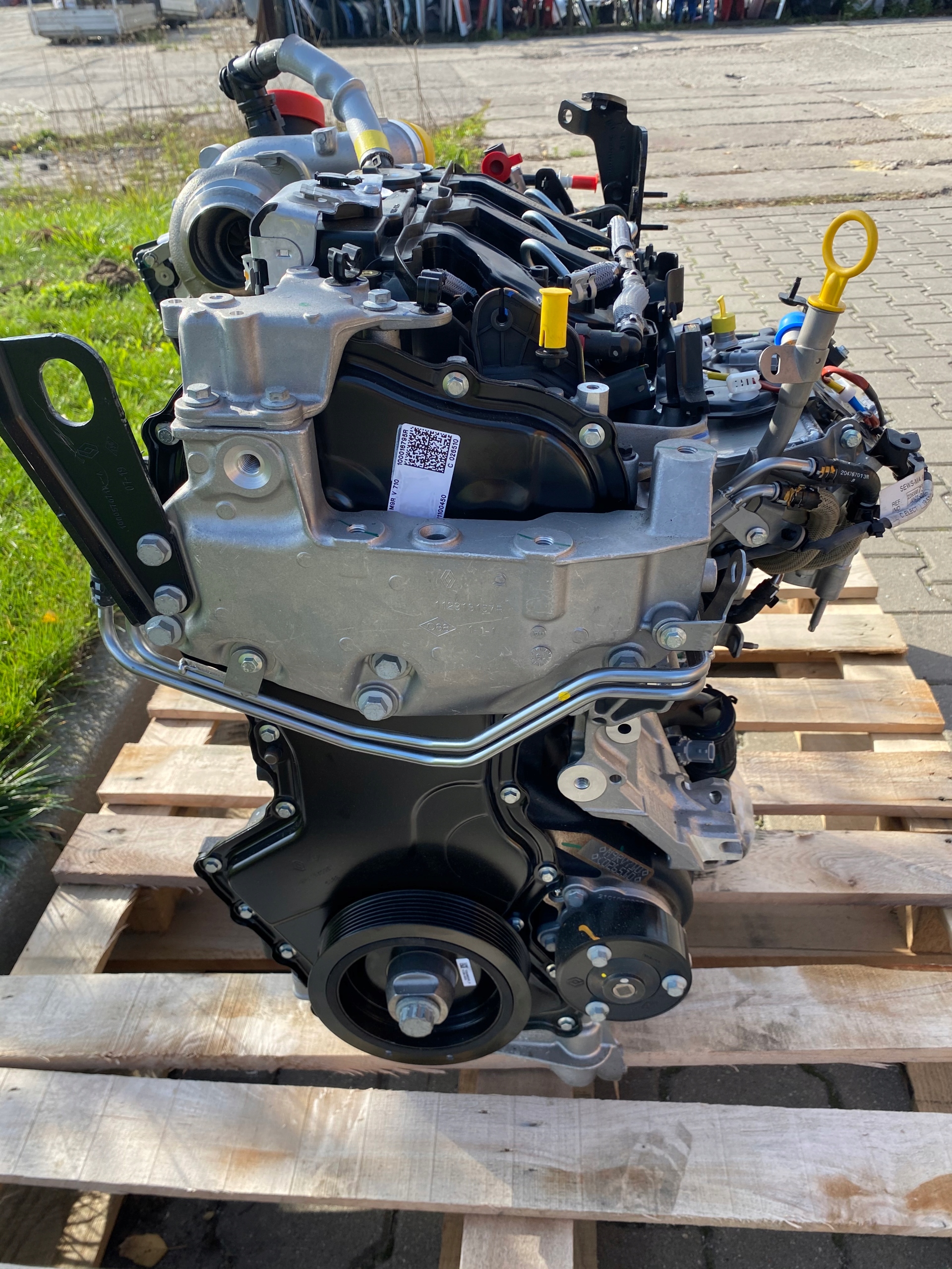 Двигатель 2.0 renault TALISMAN M9R712