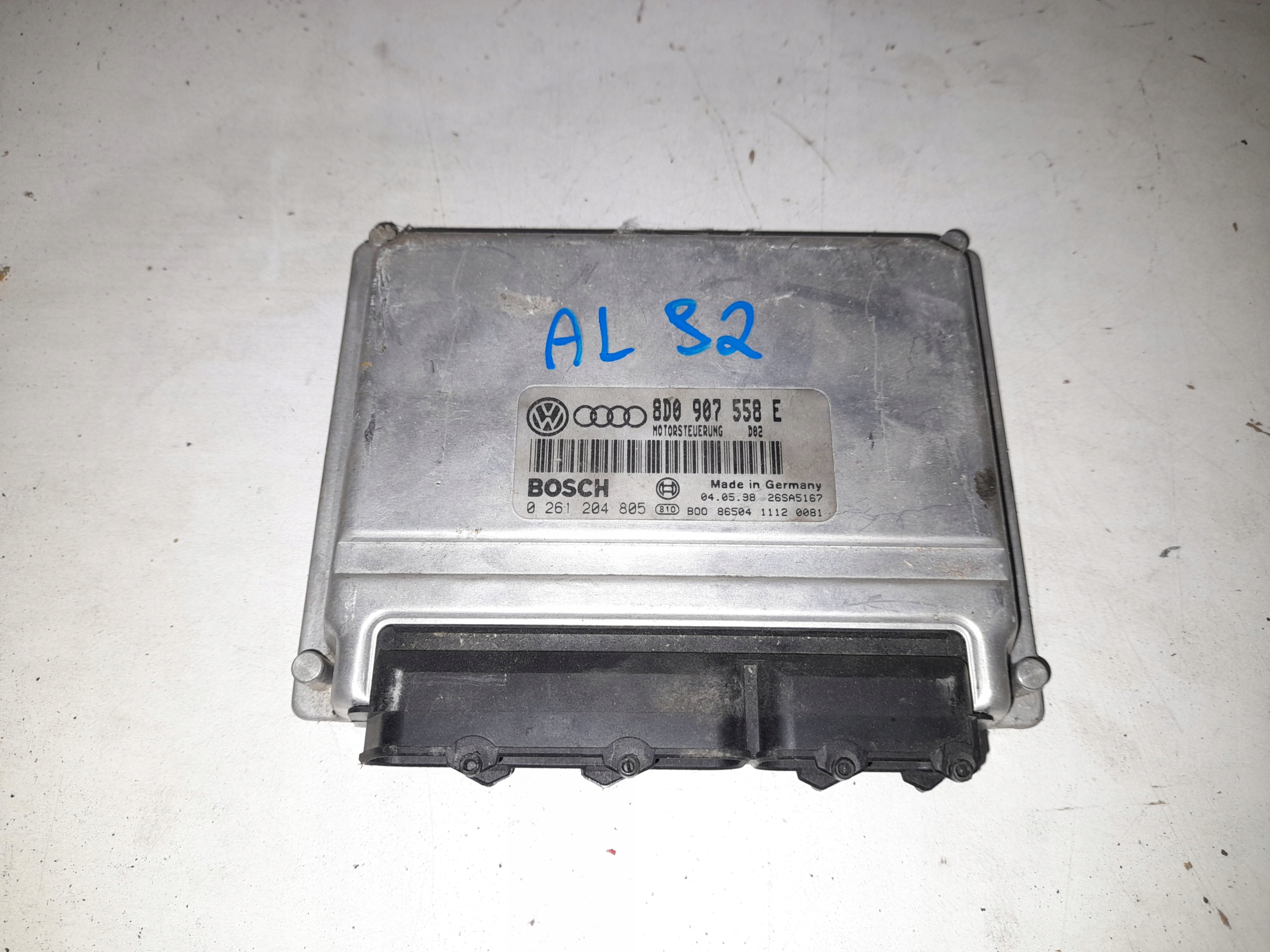 AUDI A4 B5 1.8T Bedienteil 8D0907558E