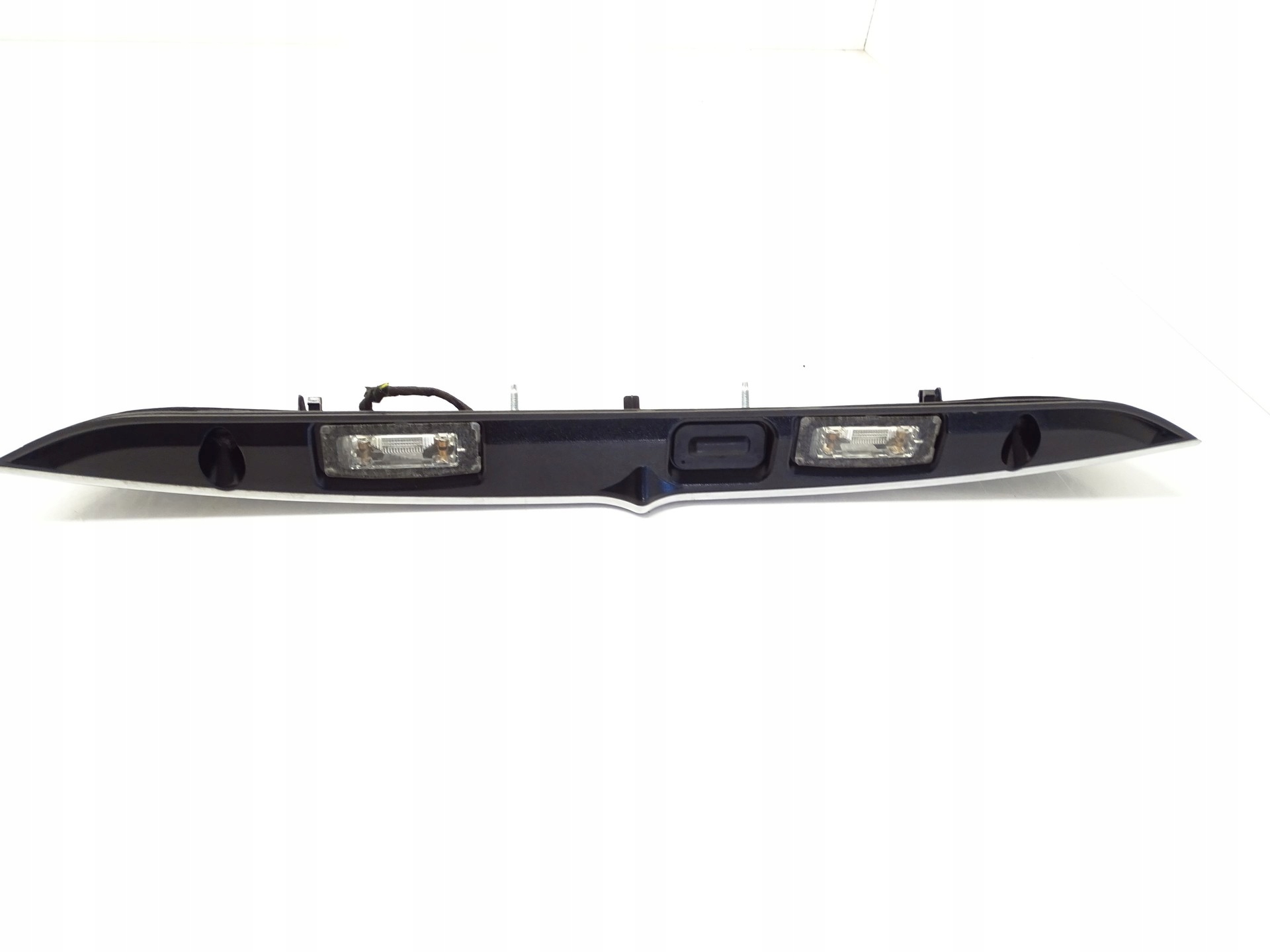 cap moulding bonnet MASERATI GHIBLI III 670010758